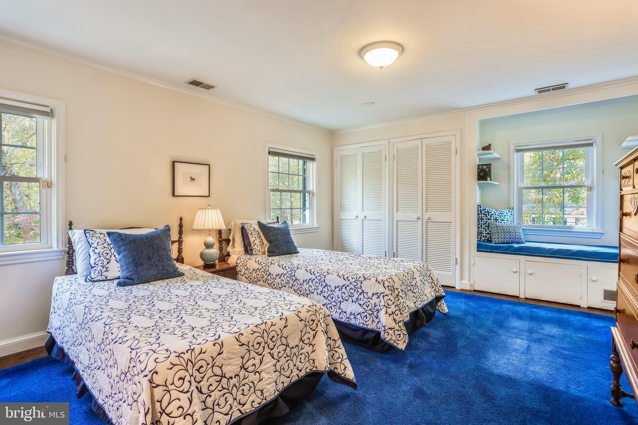 BANNOCKBURN HEIGHTS - Residential