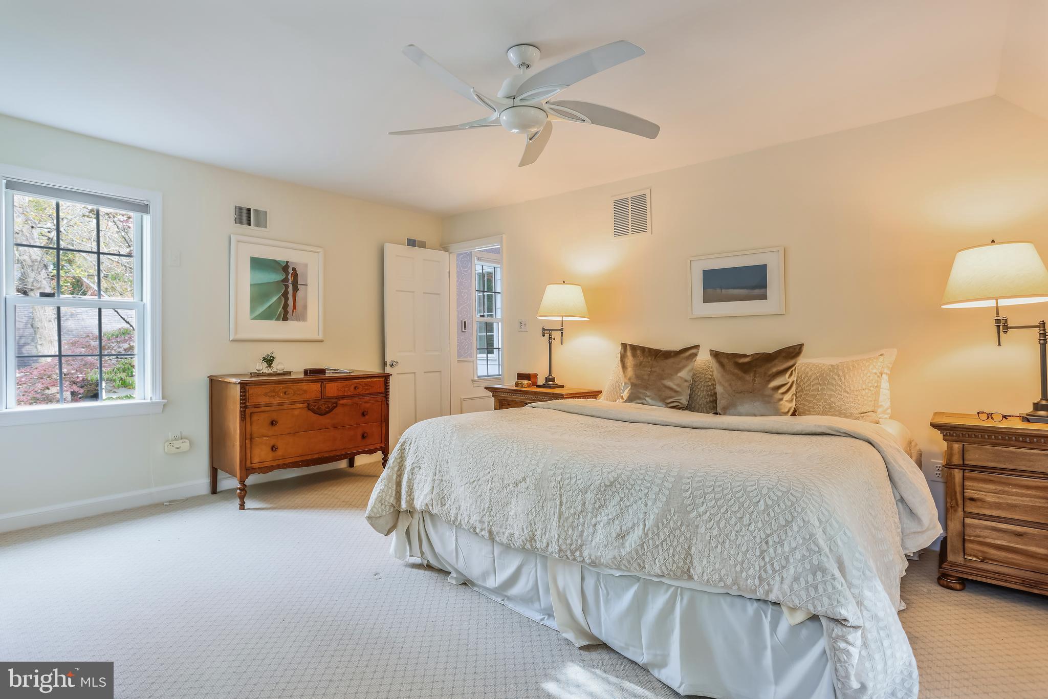 BANNOCKBURN HEIGHTS - Residential