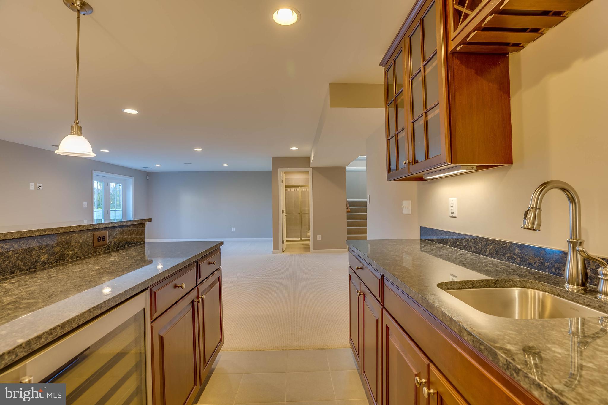 MAY'S QUARTER - Residential Lease