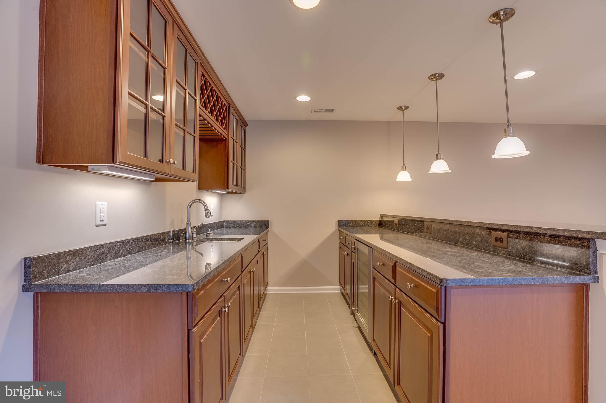 MAY'S QUARTER - Residential Lease