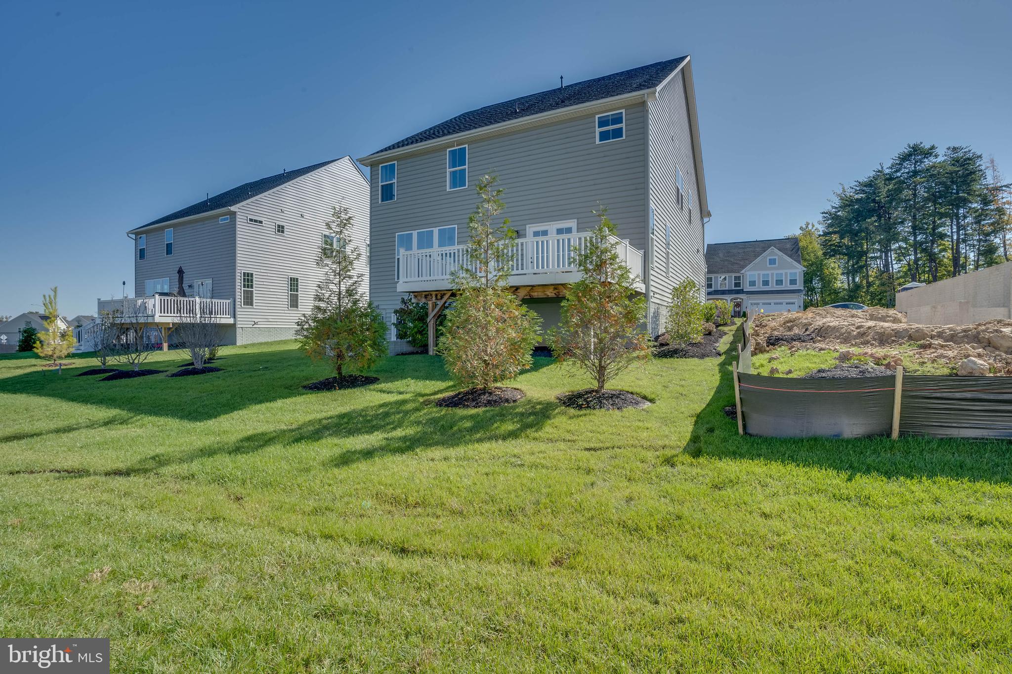 MAY'S QUARTER - Residential Lease