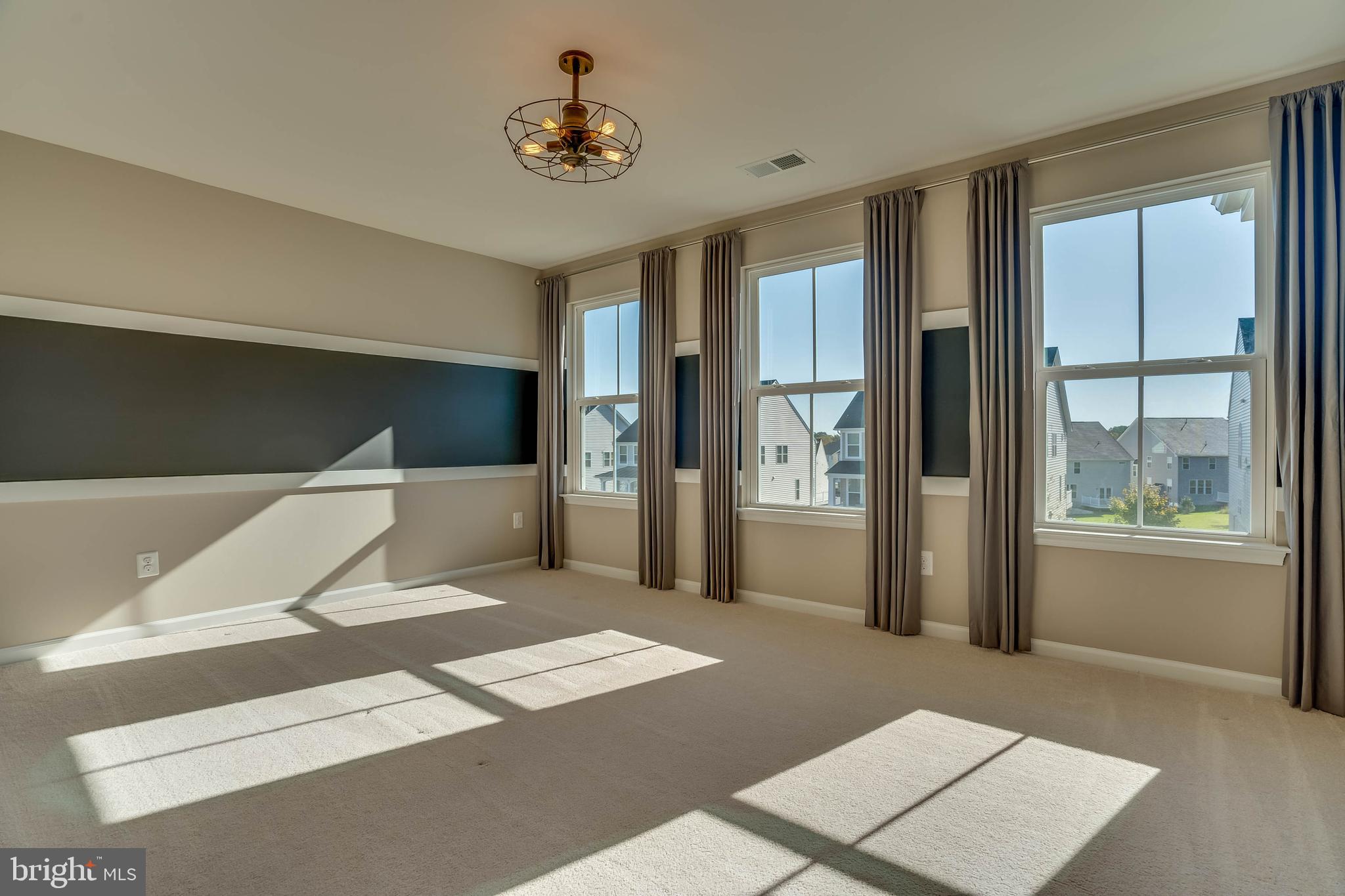 MAY'S QUARTER - Residential Lease