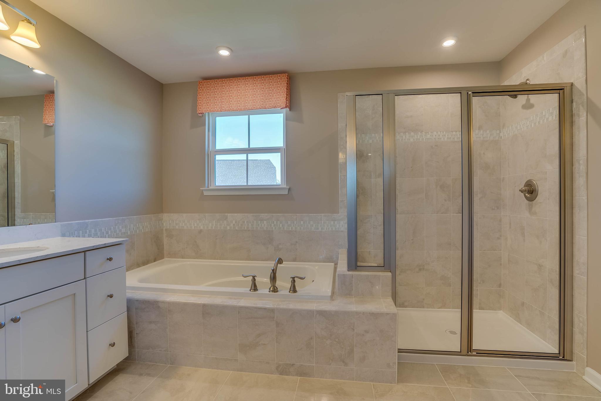 MAY'S QUARTER - Residential Lease