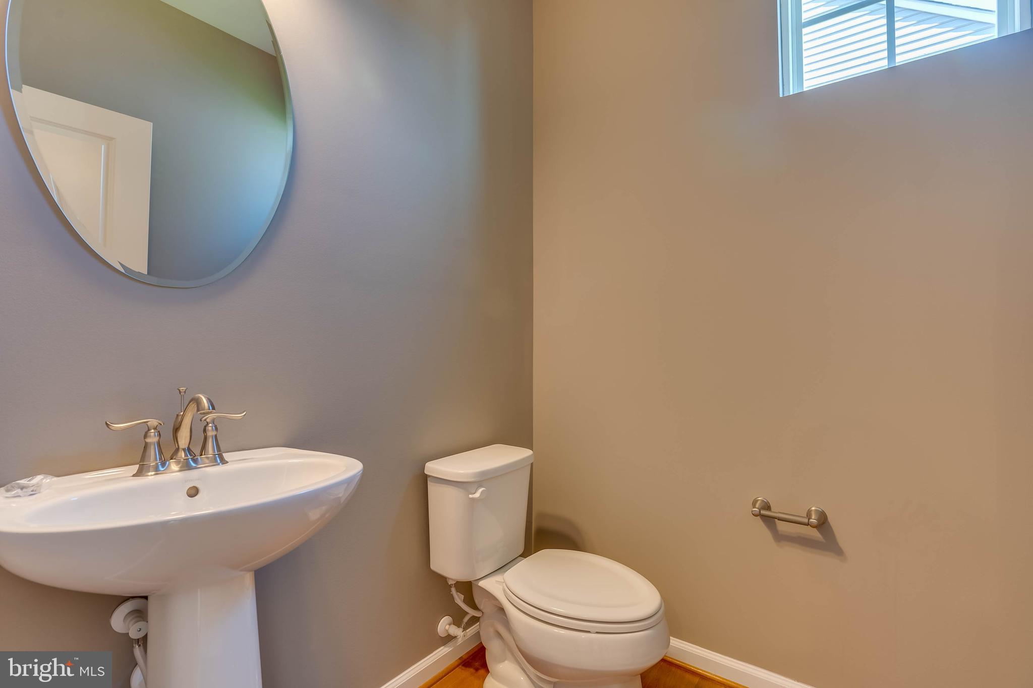 MAY'S QUARTER - Residential Lease