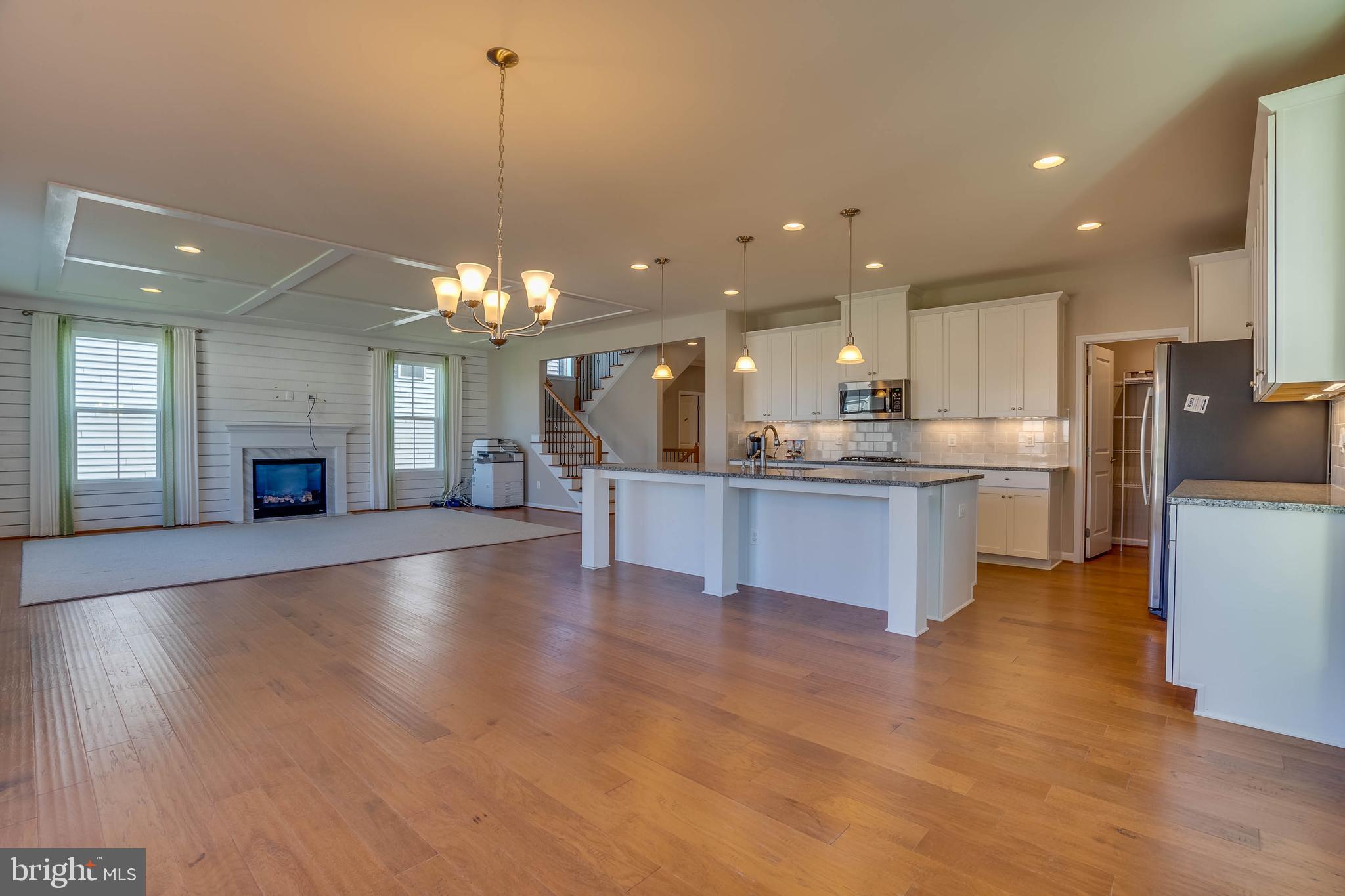 MAY'S QUARTER - Residential Lease