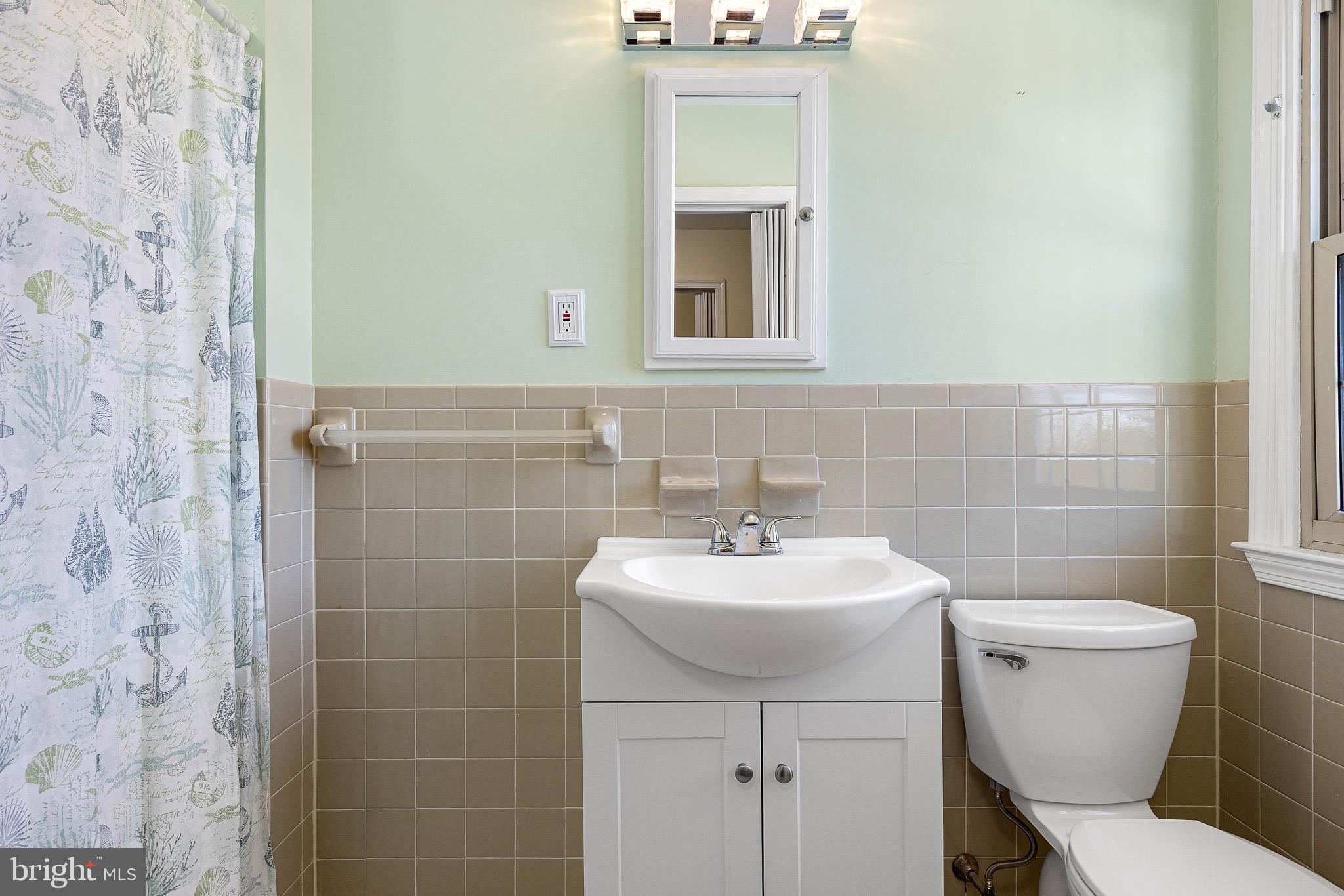 CARAVEL FARMS - Residential