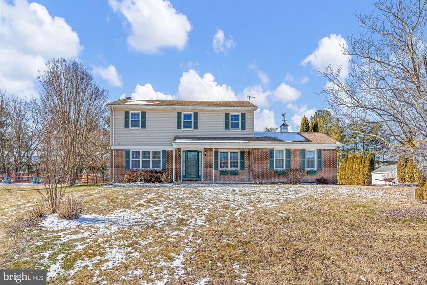 152 W Savannah Dr, Bear, DE — Caravel Farms | .76 Acres | In-Ground Pool
Welcome to this custom RC Peoples-built colonial in the desirable Caravel Farms neighborhood in Bear, Delaware. Set on a .76-acre lot backing to protected New Castle County park land, the property offers privacy, mature landscaping, and excellent outdoor living.
This well-maintained 4-bedroom, 2.5-bath single family home features a 2-car garage and a spacious primary suite with dual closets. The main level includes a bright living room, formal dining room, and a family room with a wood-burning fireplace. The kitchen overlooks the family room and features sliding doors to an 18’ x 20’ screened porch and patio, plus access to a three-seasons room—ideal for entertaining and year-round enjoyment.
Property Highlights:
• In-ground chlorine pool
• Three-seasons room
• Finished basement with workshop & walkout
• Front porch + two storage sheds
• Bamboo flooring on main level
• Roof (2019)
• Pool liner (2017)
The fenced yard and protected land behind the home create a peaceful setting for gardening, pets, and outdoor activities. A great option for those seeking homes with land, homes with pools, or private lots in Bear.
Convenient Northern Delaware Location:
Minutes to Lums Pond State Park, Newark, University of Delaware, and Christiana Mall, with quick access to I-95, Christiana Hospital, Wilmington, and the MD line.
If you're looking for a single-family home in Bear, DE with a pool and a large private lot, don’t miss this one.