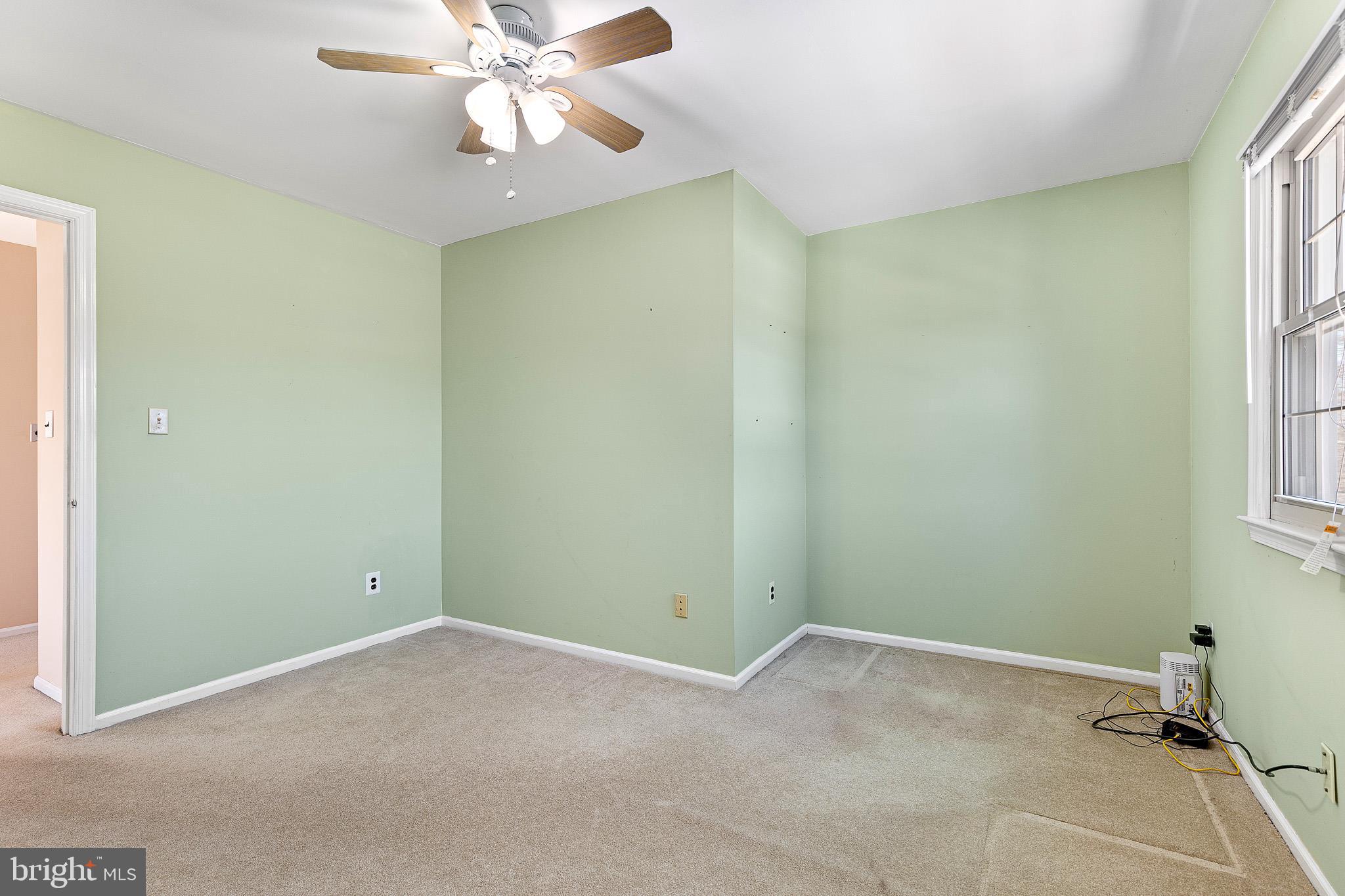 CARAVEL FARMS - Residential