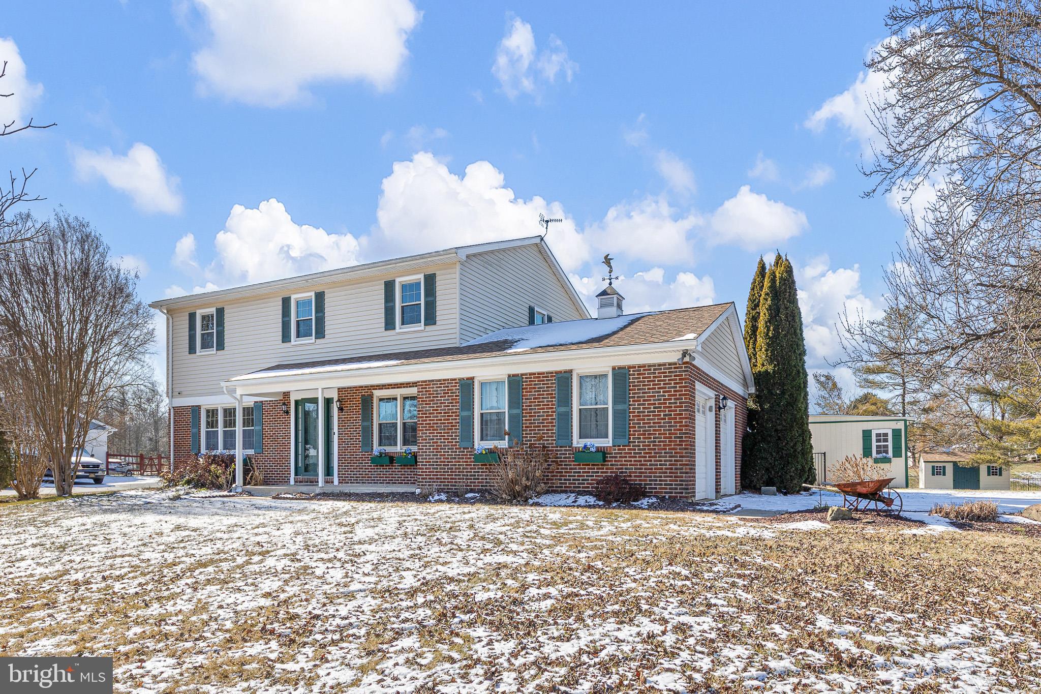 CARAVEL FARMS - Residential