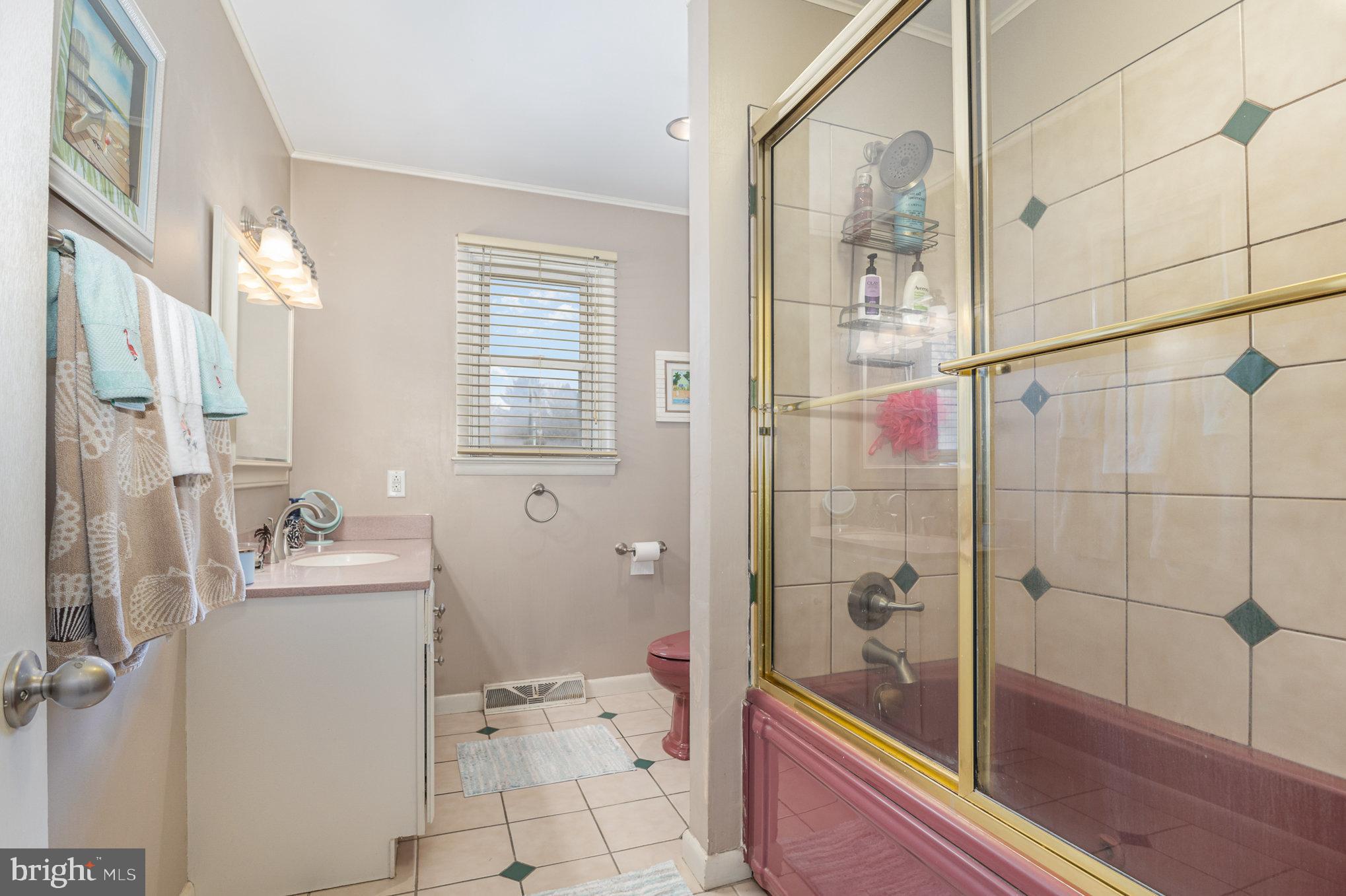 MANOR RIDGE - Residential