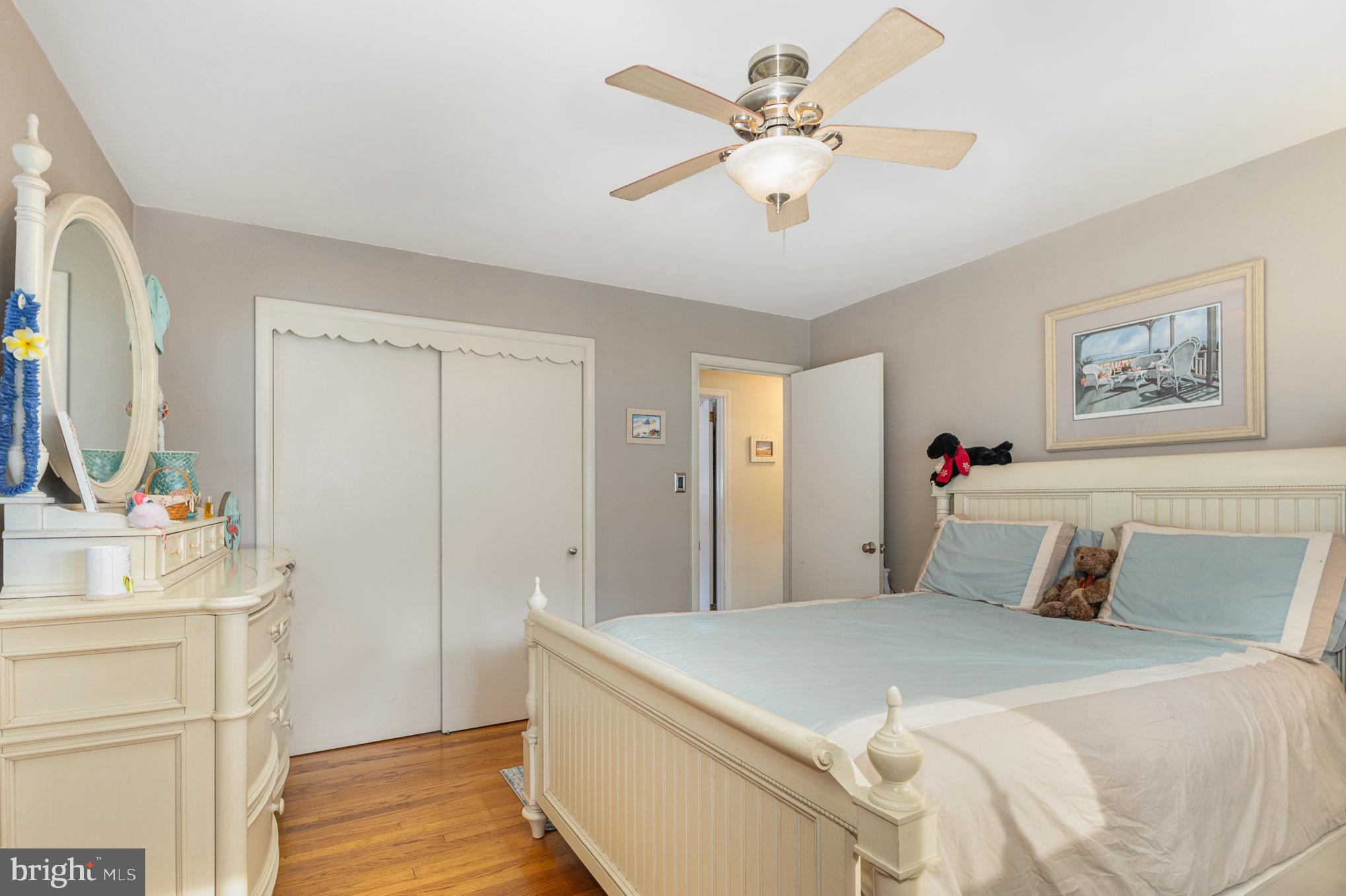 MANOR RIDGE - Residential