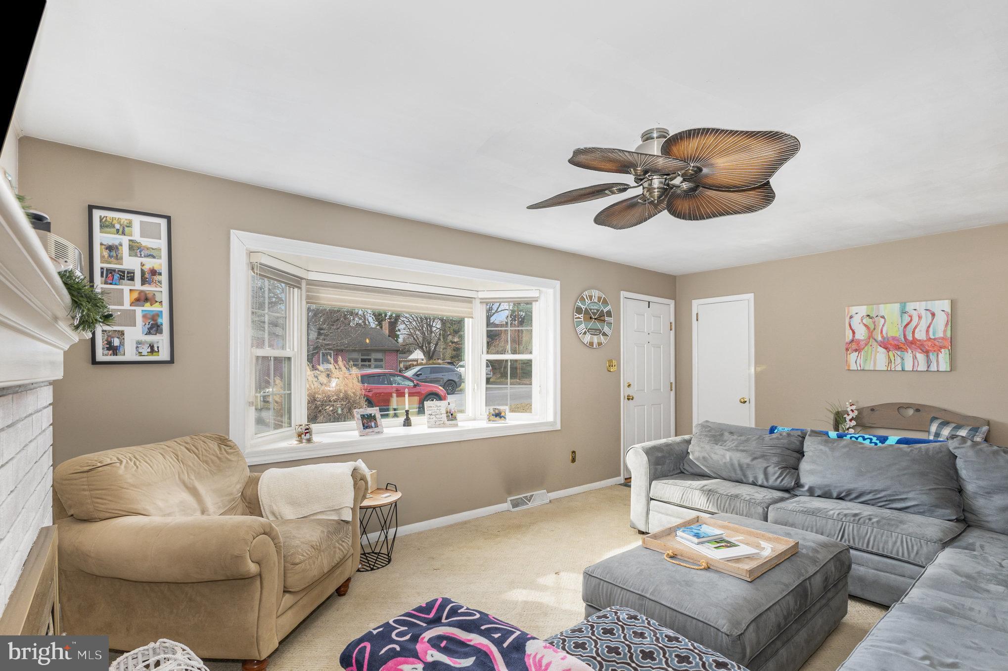 MANOR RIDGE - Residential