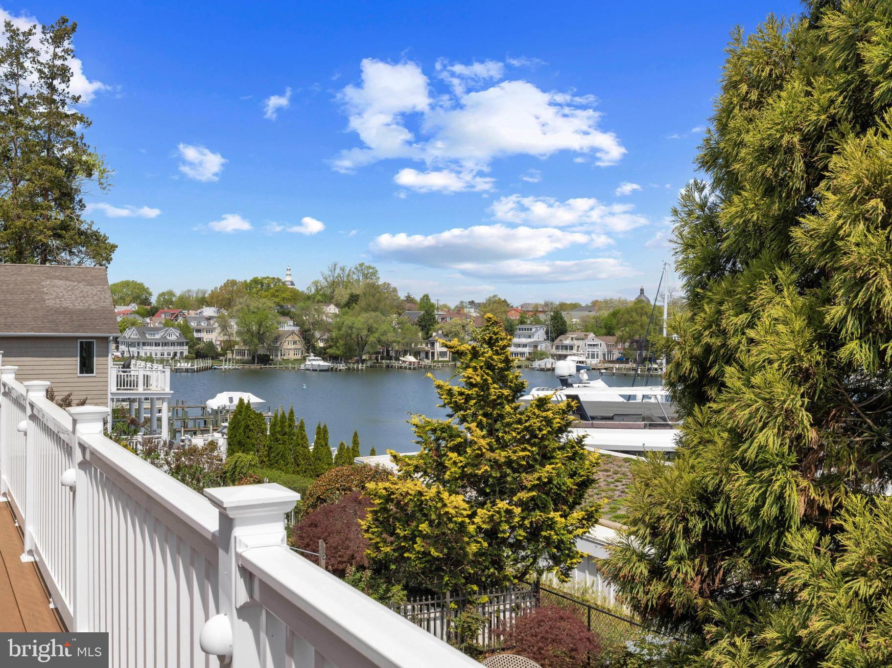 EASTPORT - Residential