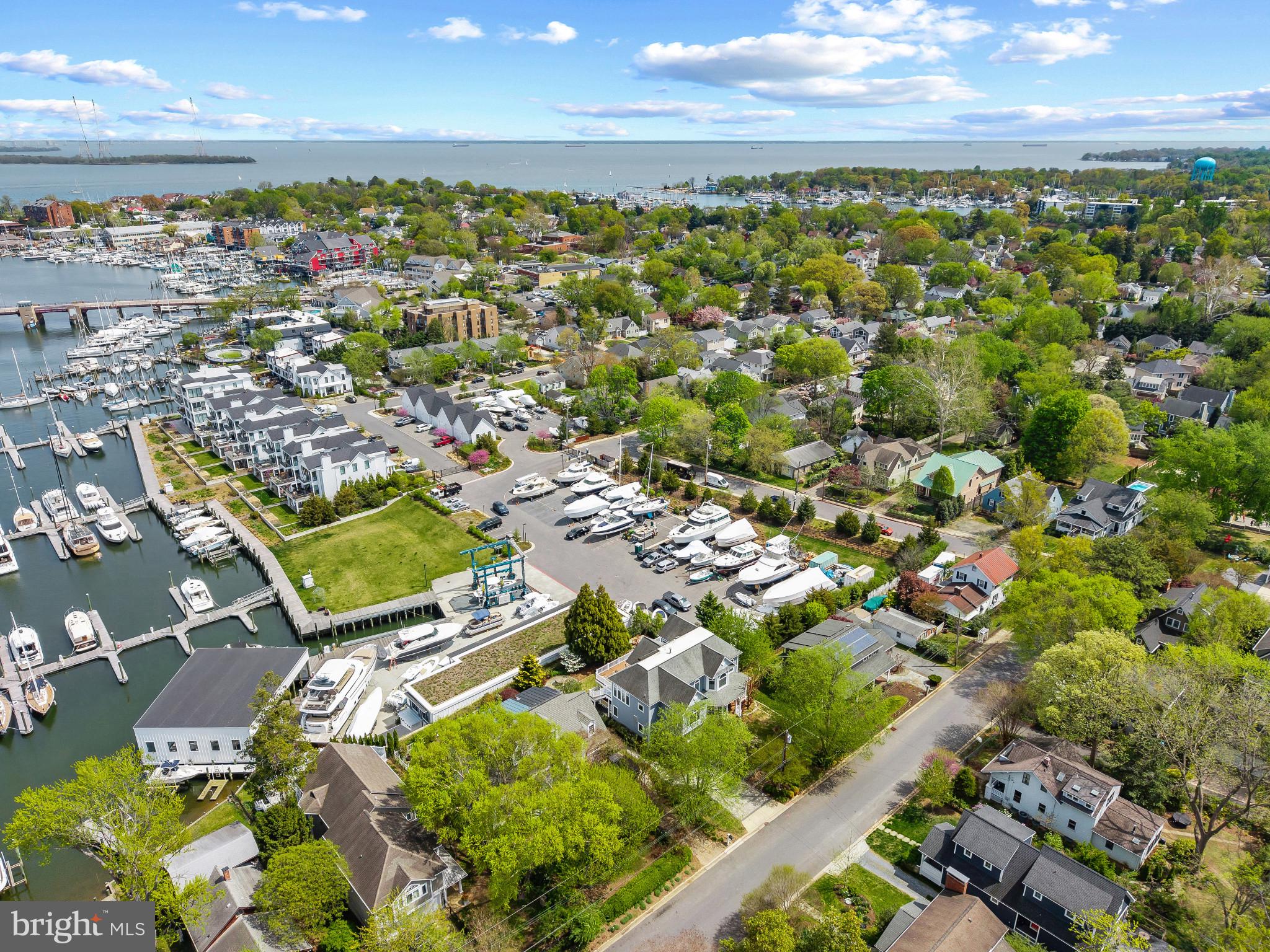 EASTPORT - Residential