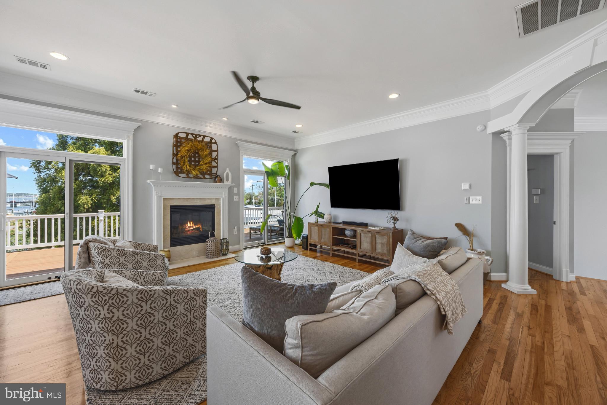 EASTPORT - Residential