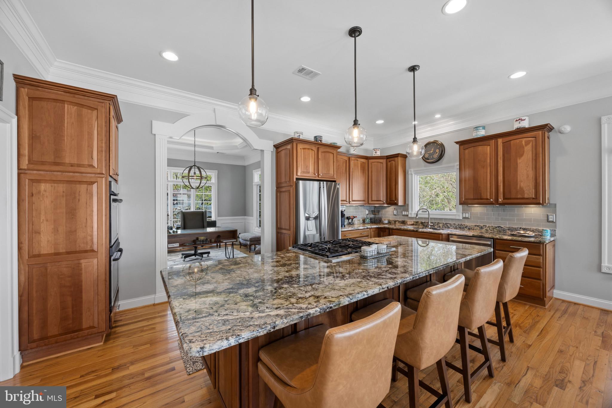 EASTPORT - Residential