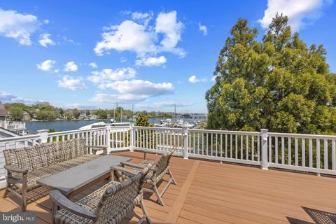 219 LOCKWOOD COURT 1/2 ANNAPOLIS MD 21403