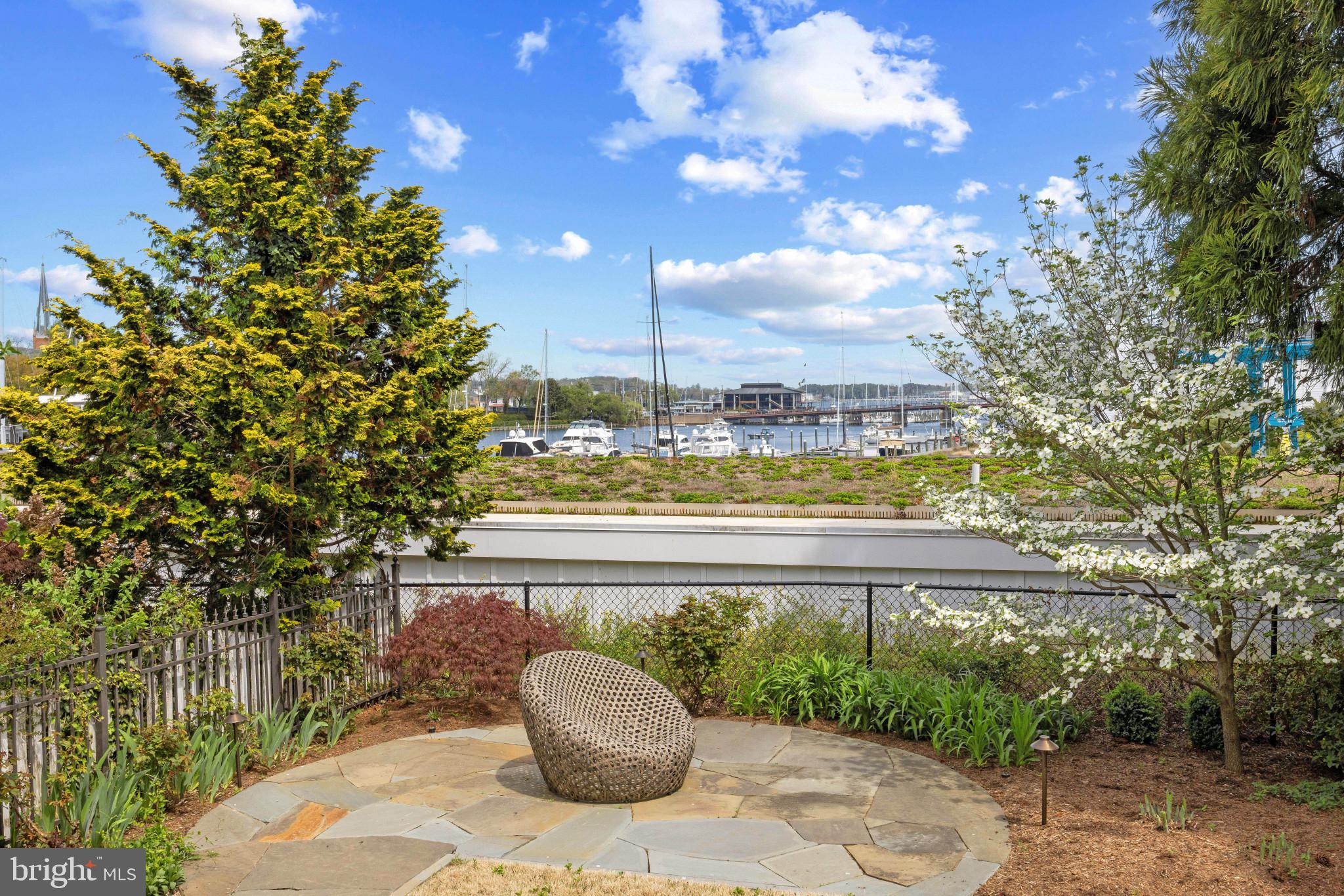 EASTPORT - Residential