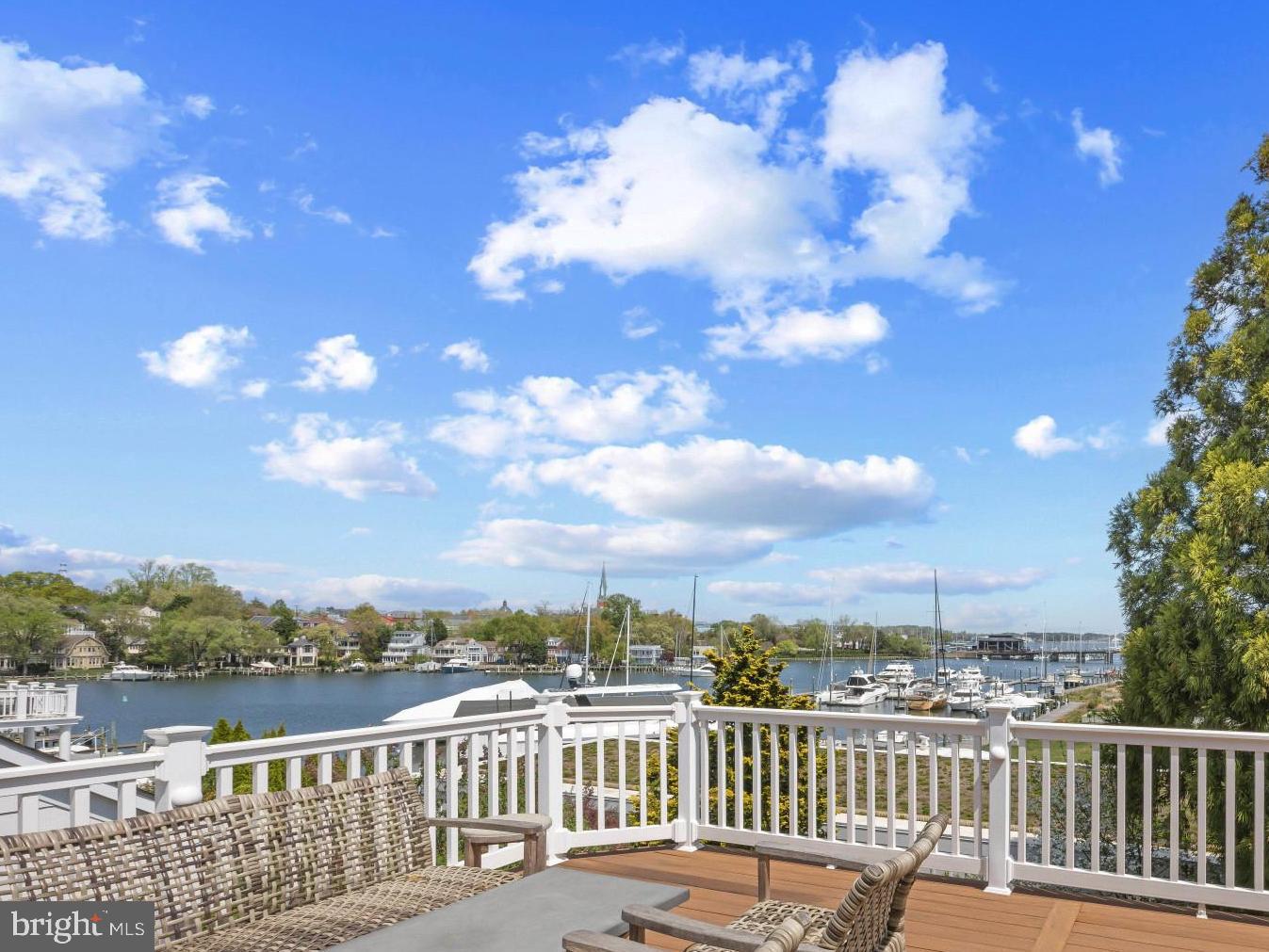 EASTPORT - Residential