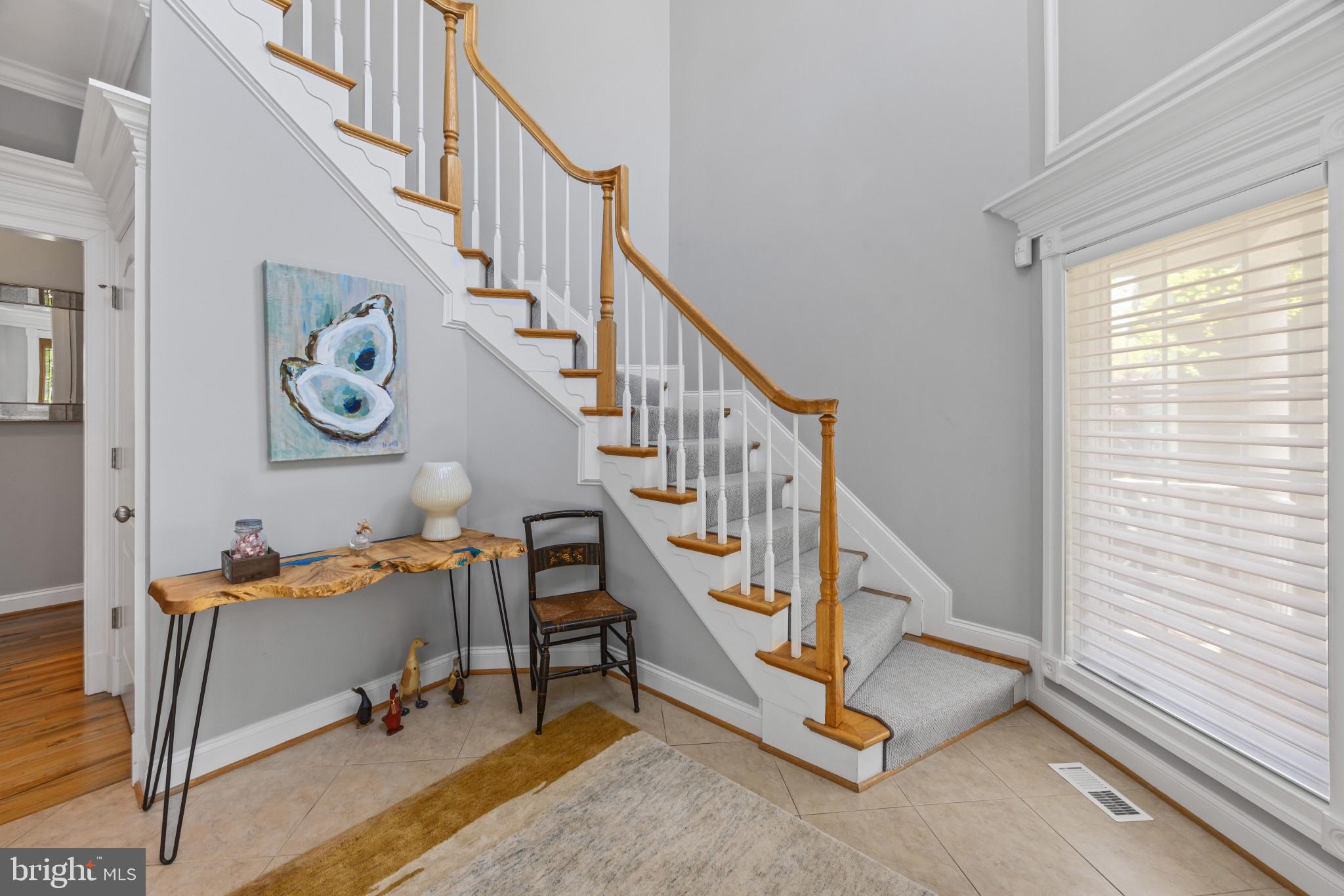 219 LOCKWOOD COURT 1/2