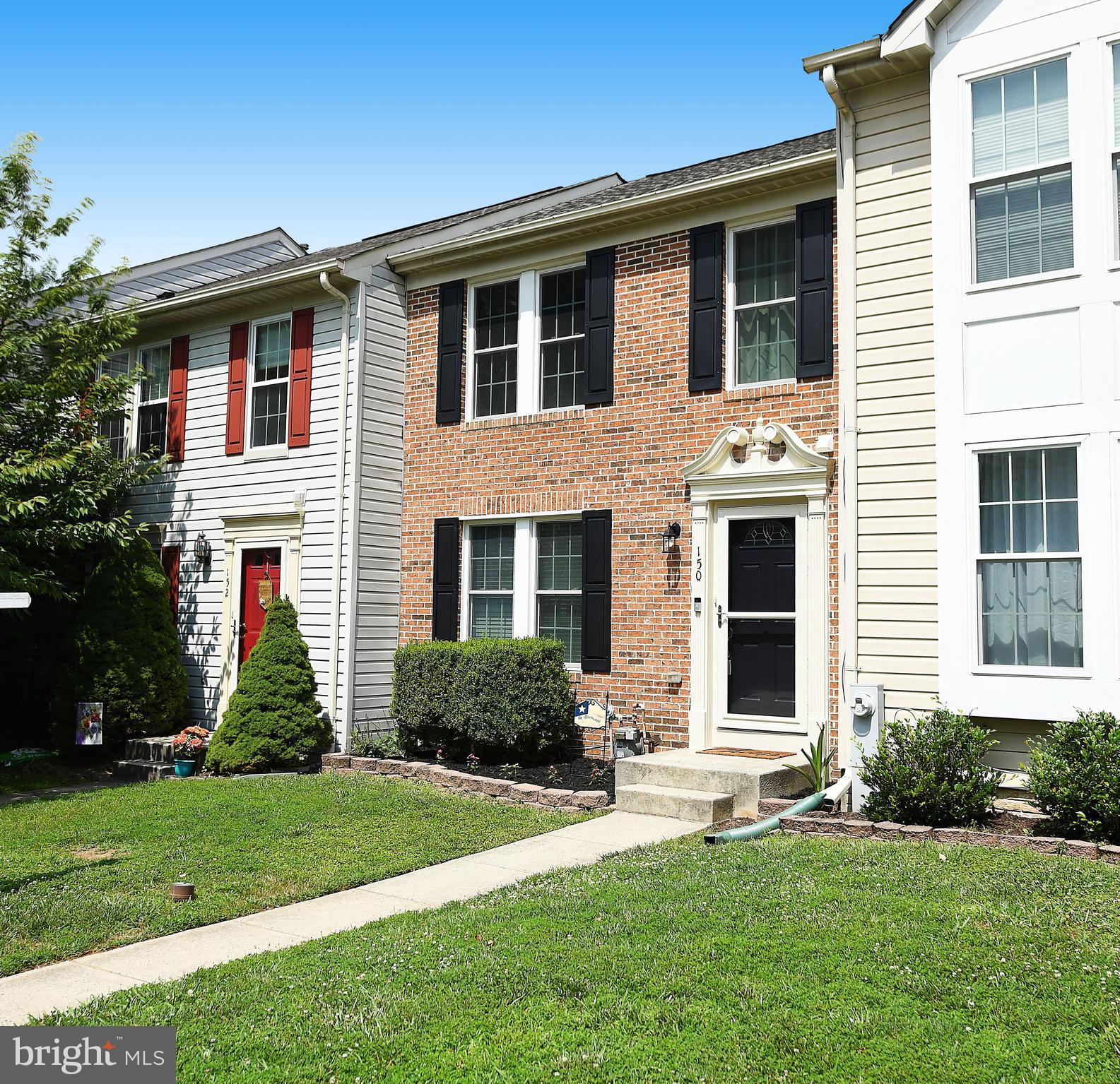 CONSTANT FRIENDSHIP - Residential