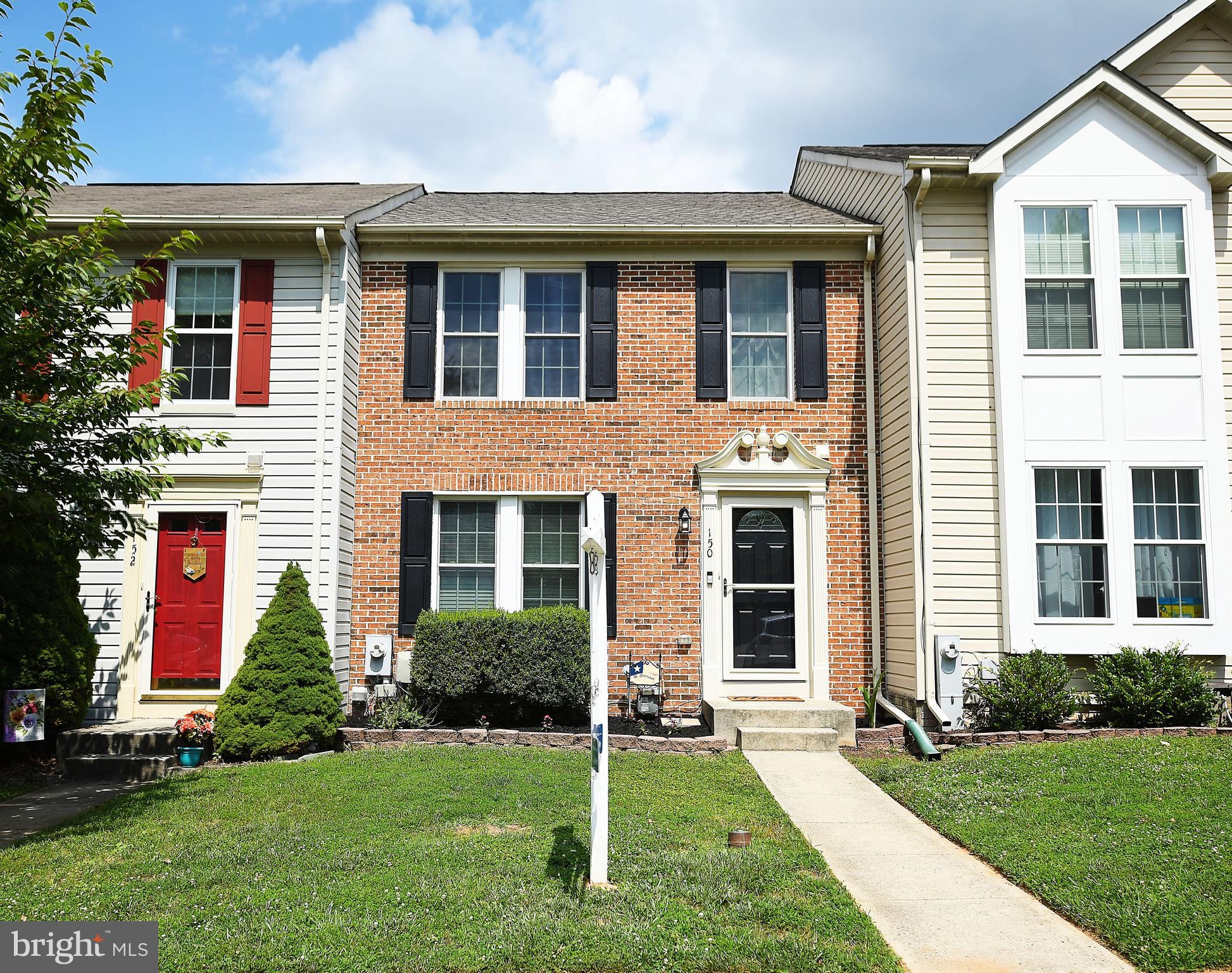 CONSTANT FRIENDSHIP - Residential