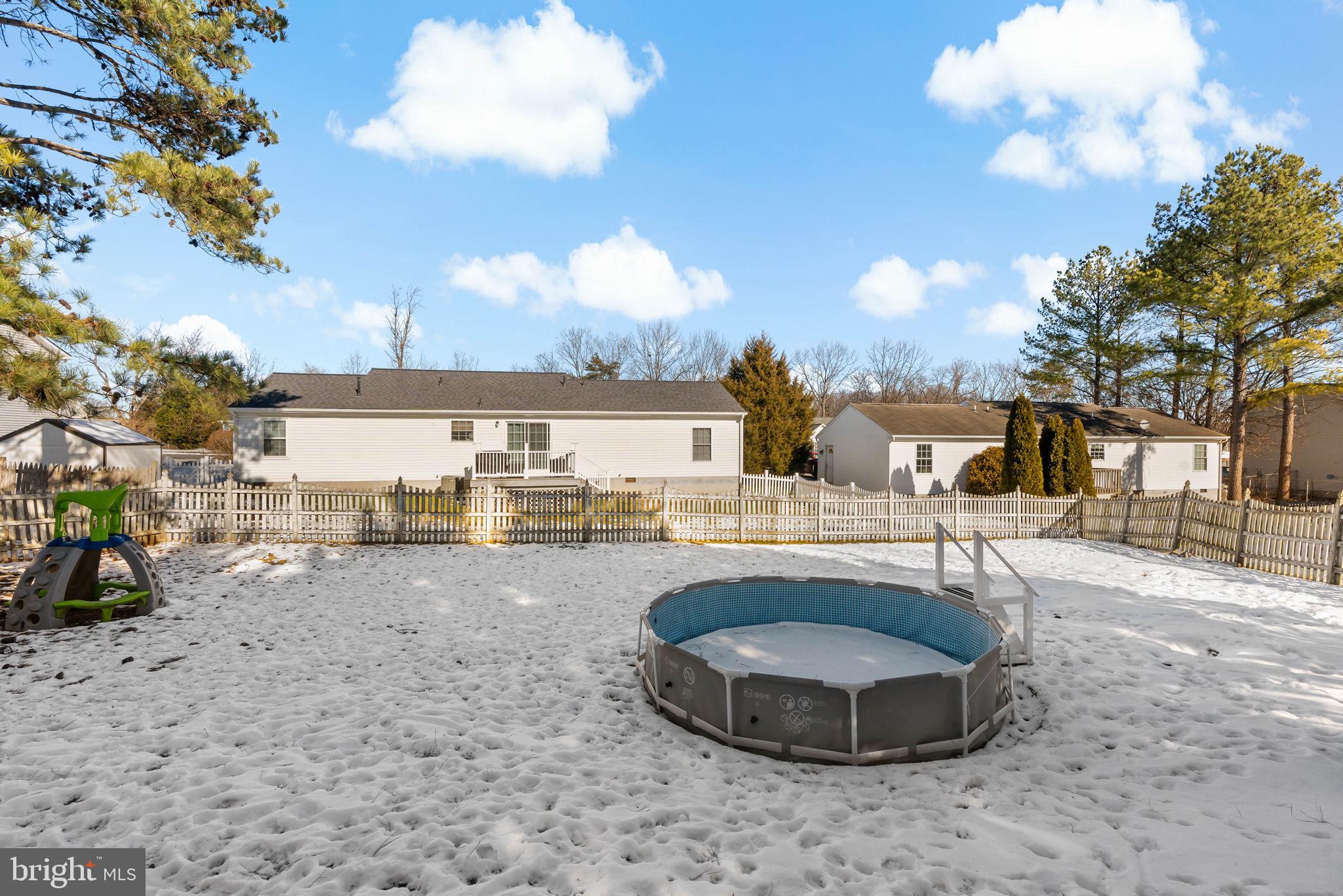 OPEQUON MEADOWS - Residential