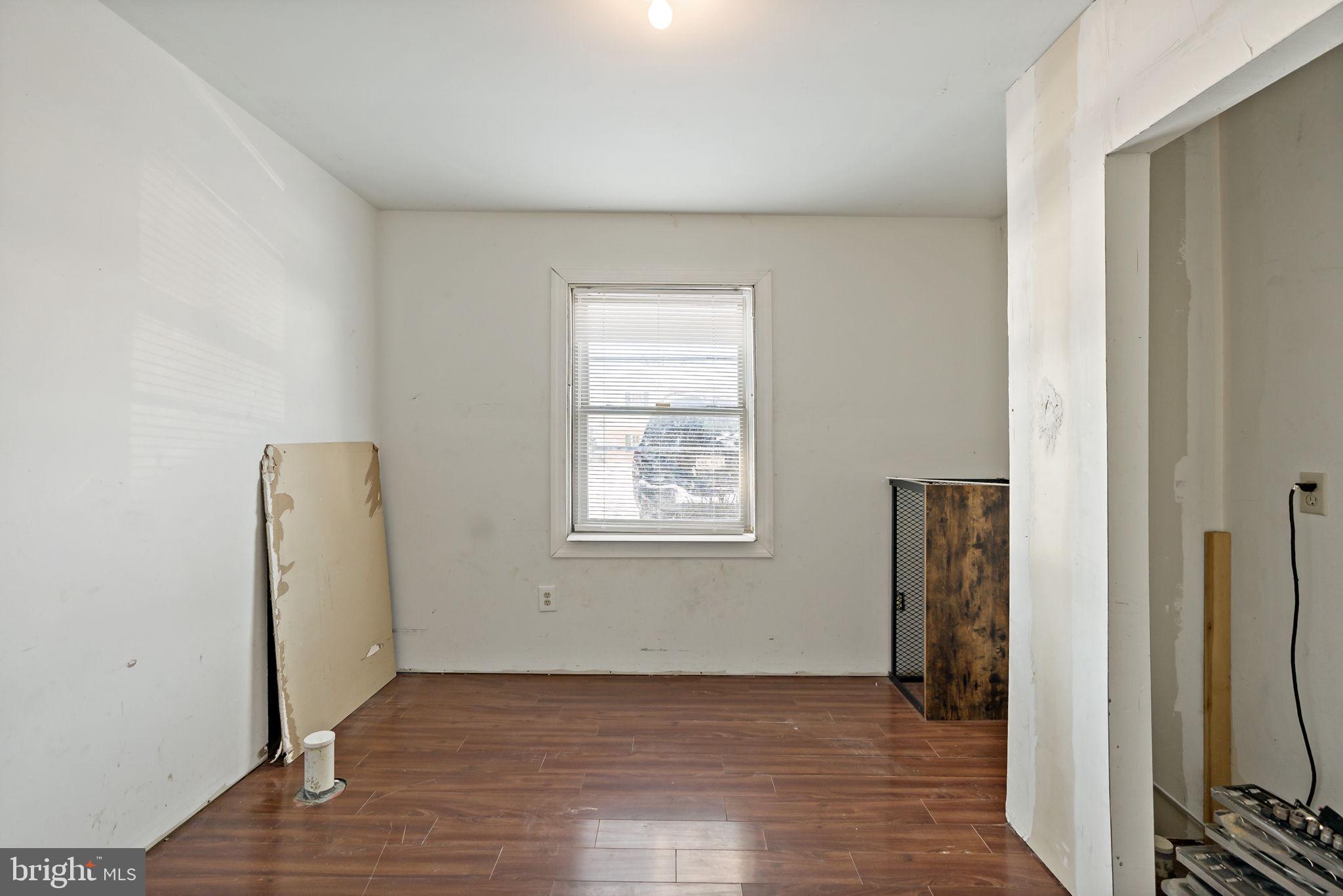 OPEQUON MEADOWS - Residential