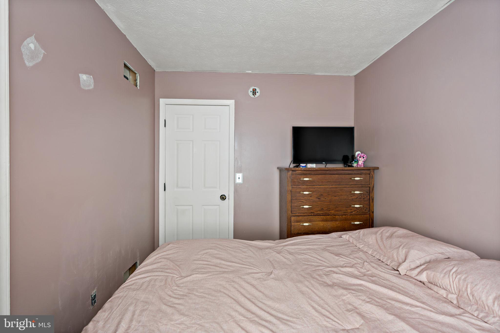 OPEQUON MEADOWS - Residential