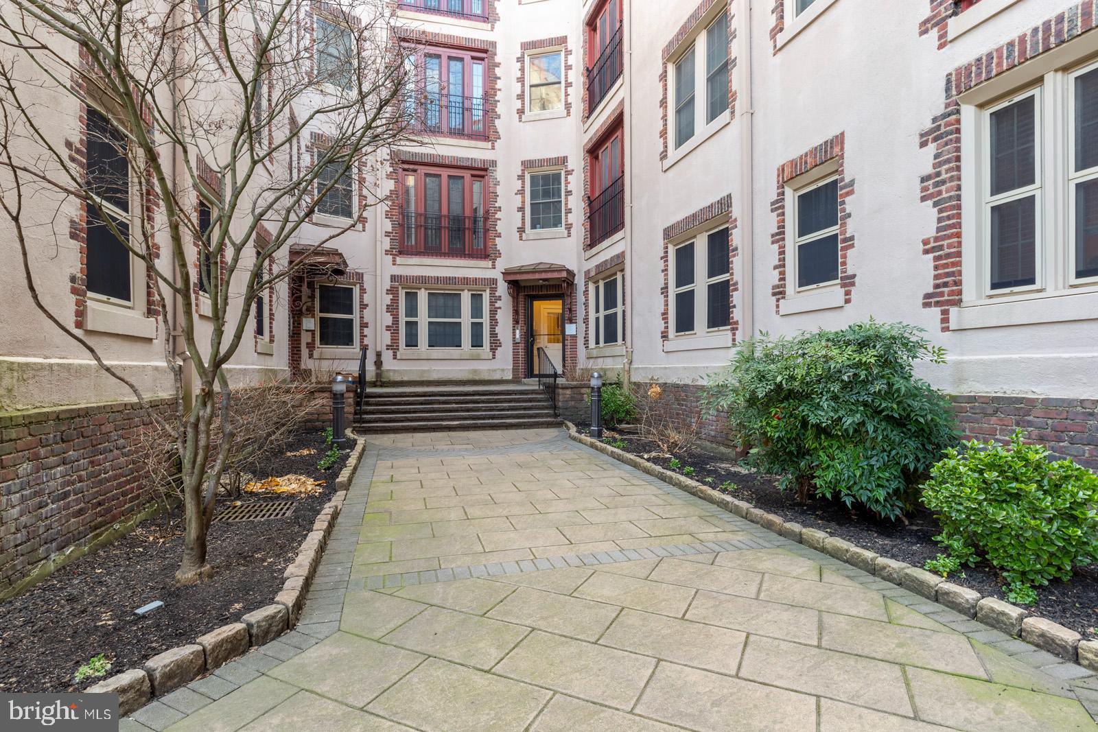 SPRUCE HILL - Residential Lease