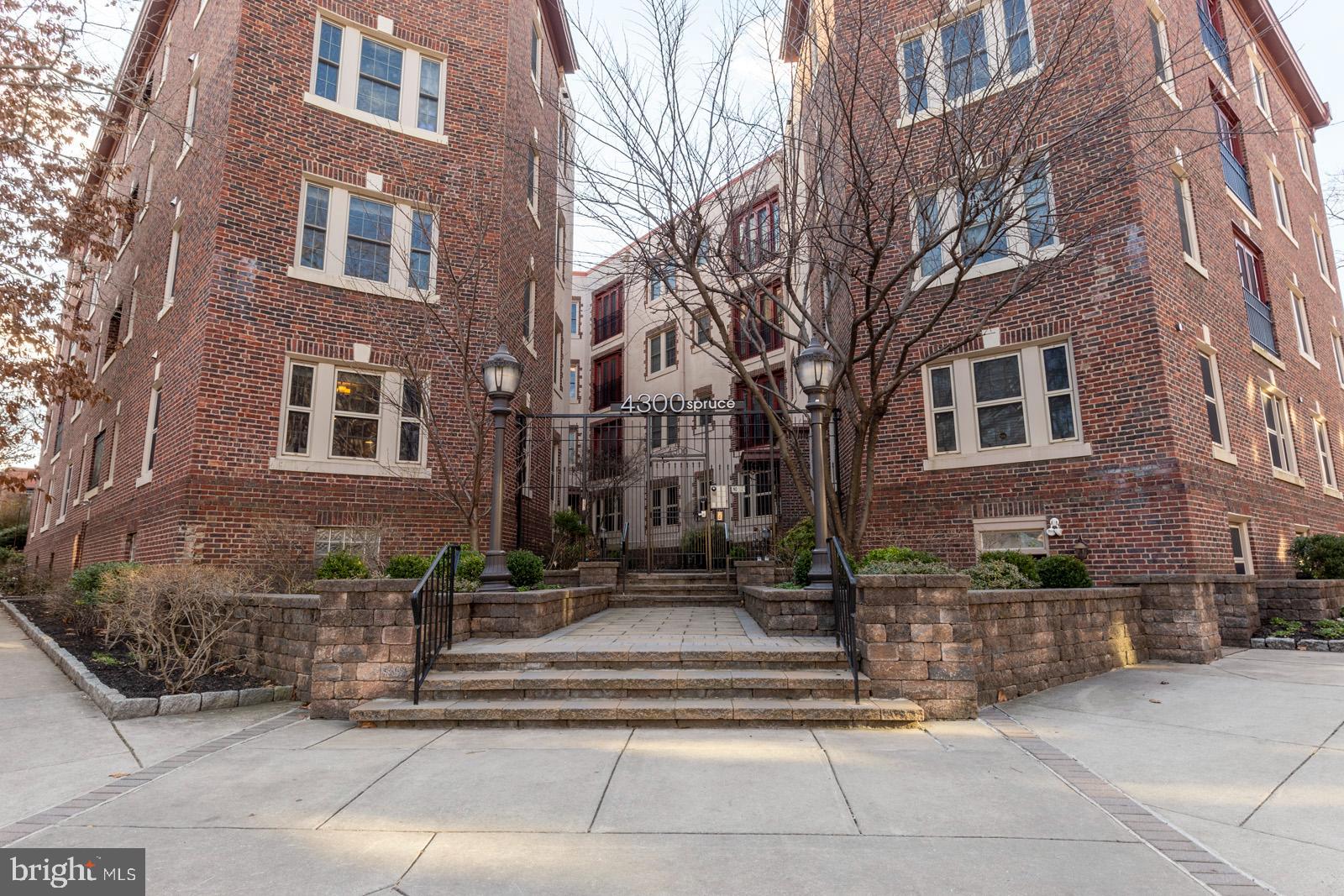 SPRUCE HILL - Residential Lease