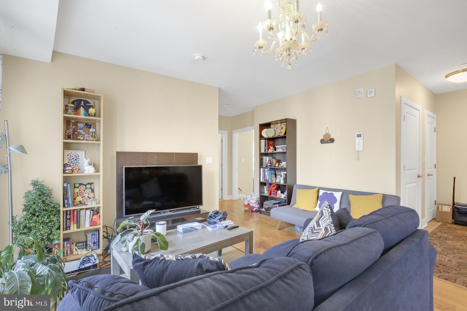 SPRUCE HILL - Residential Lease