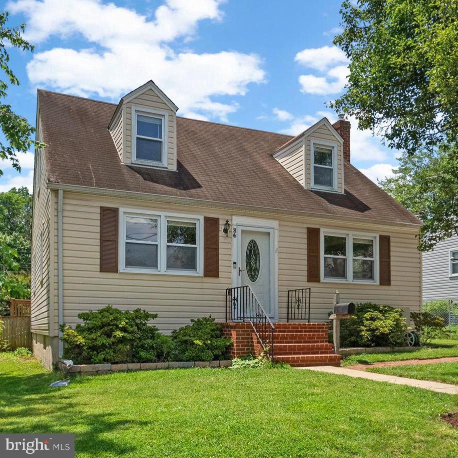 36 GLENWOOD AVENUE
