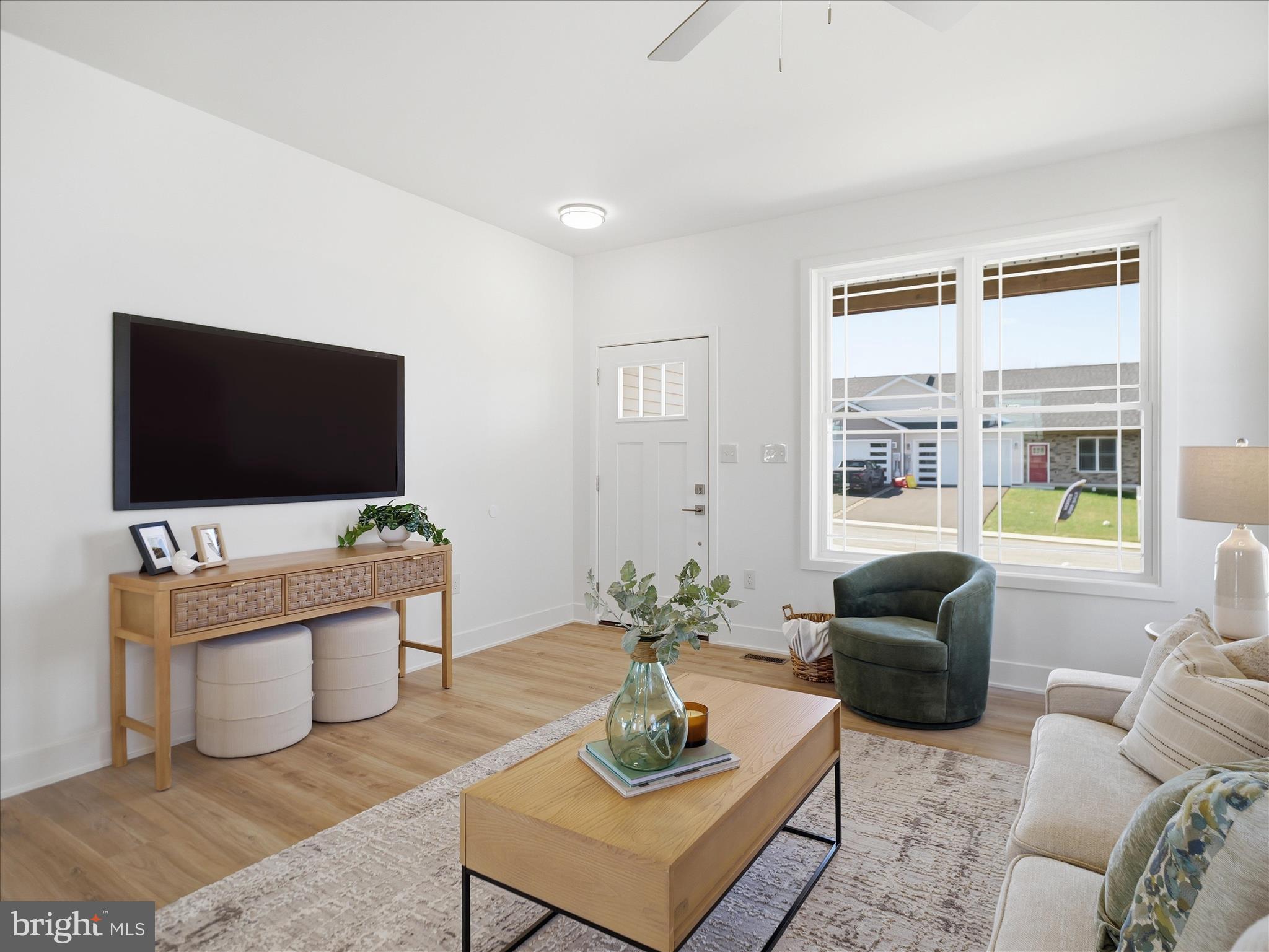 SPRING VALLEY - Residential