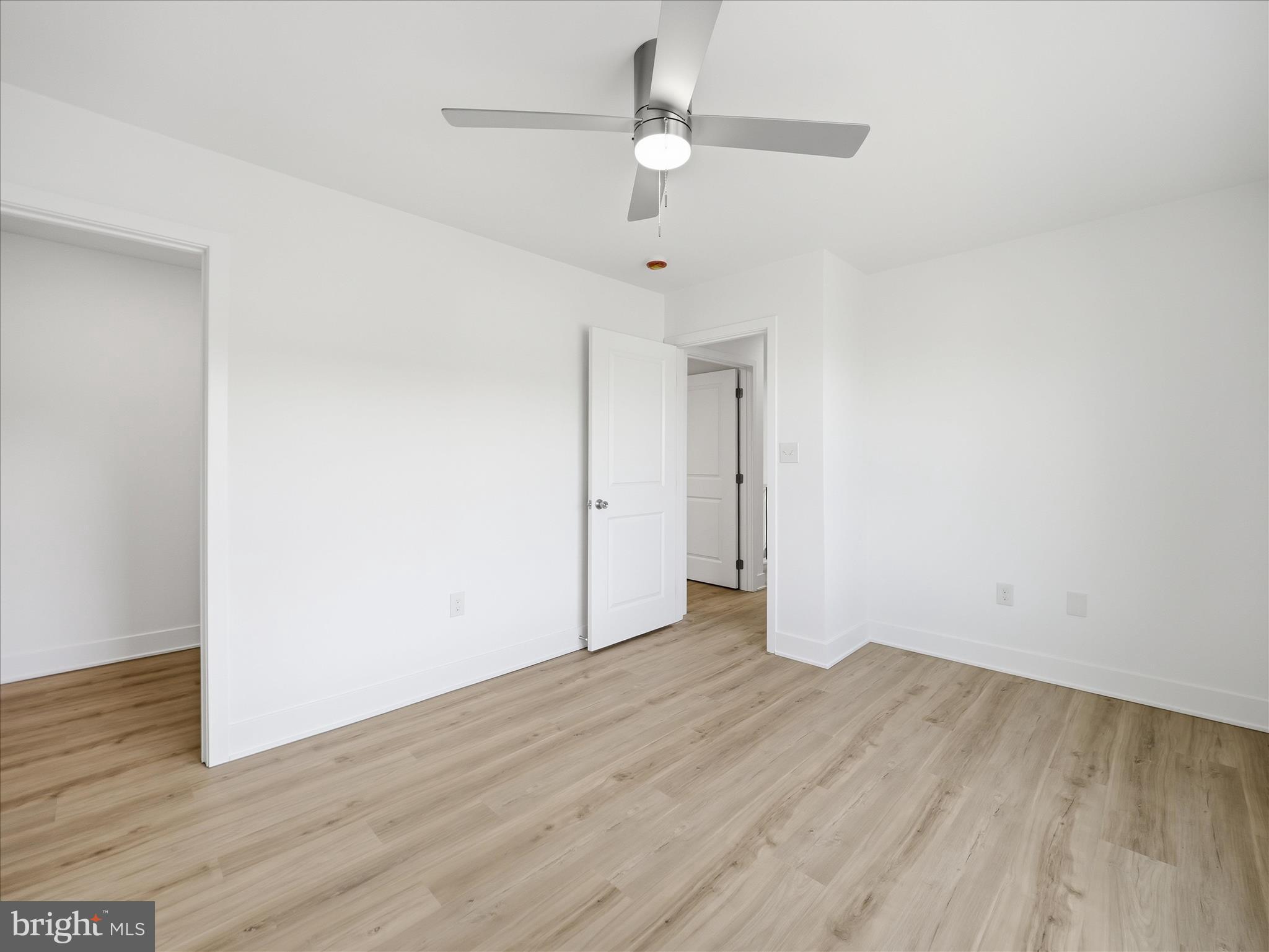 SPRING VALLEY - Residential