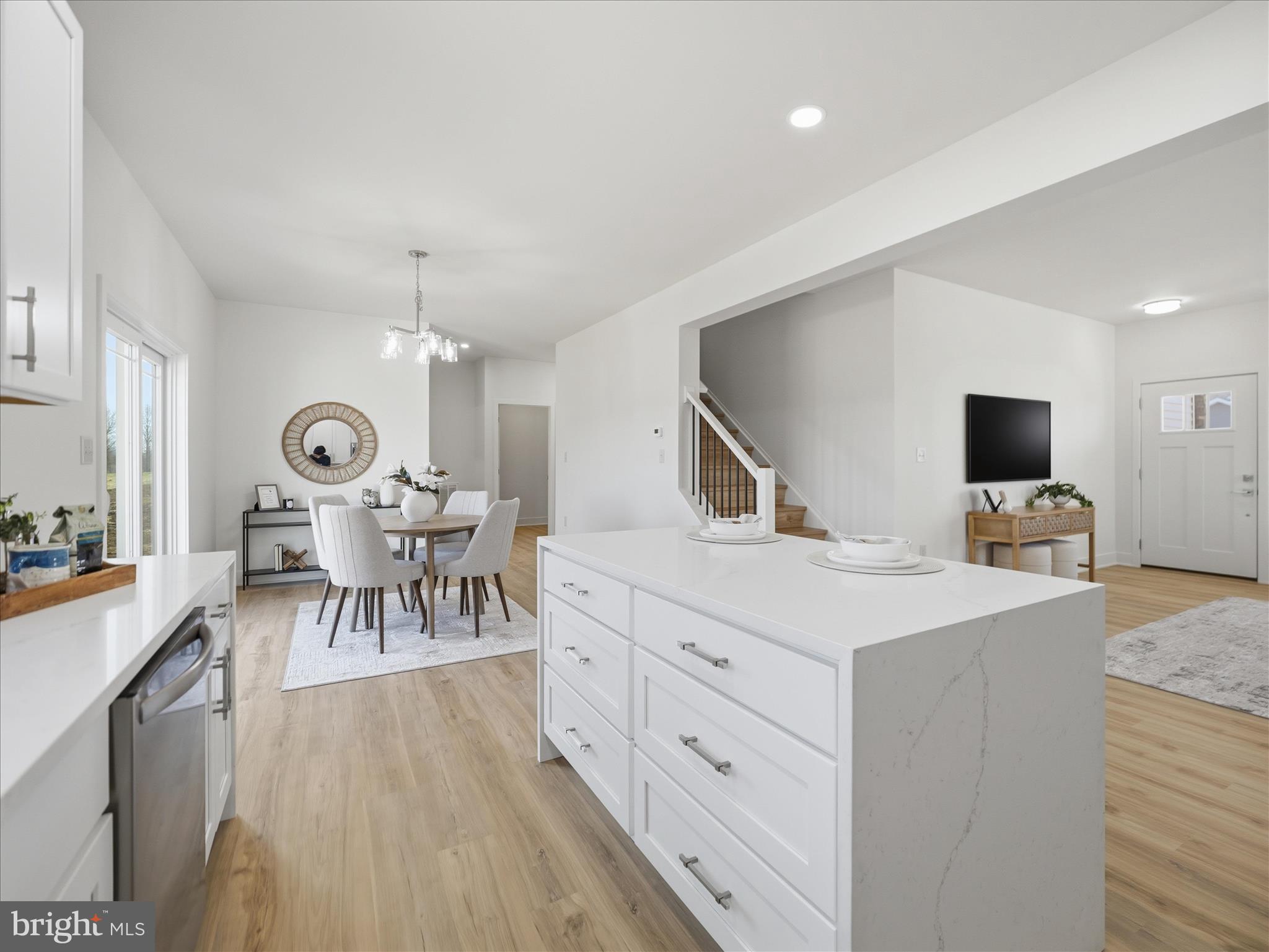 SPRING VALLEY - Residential