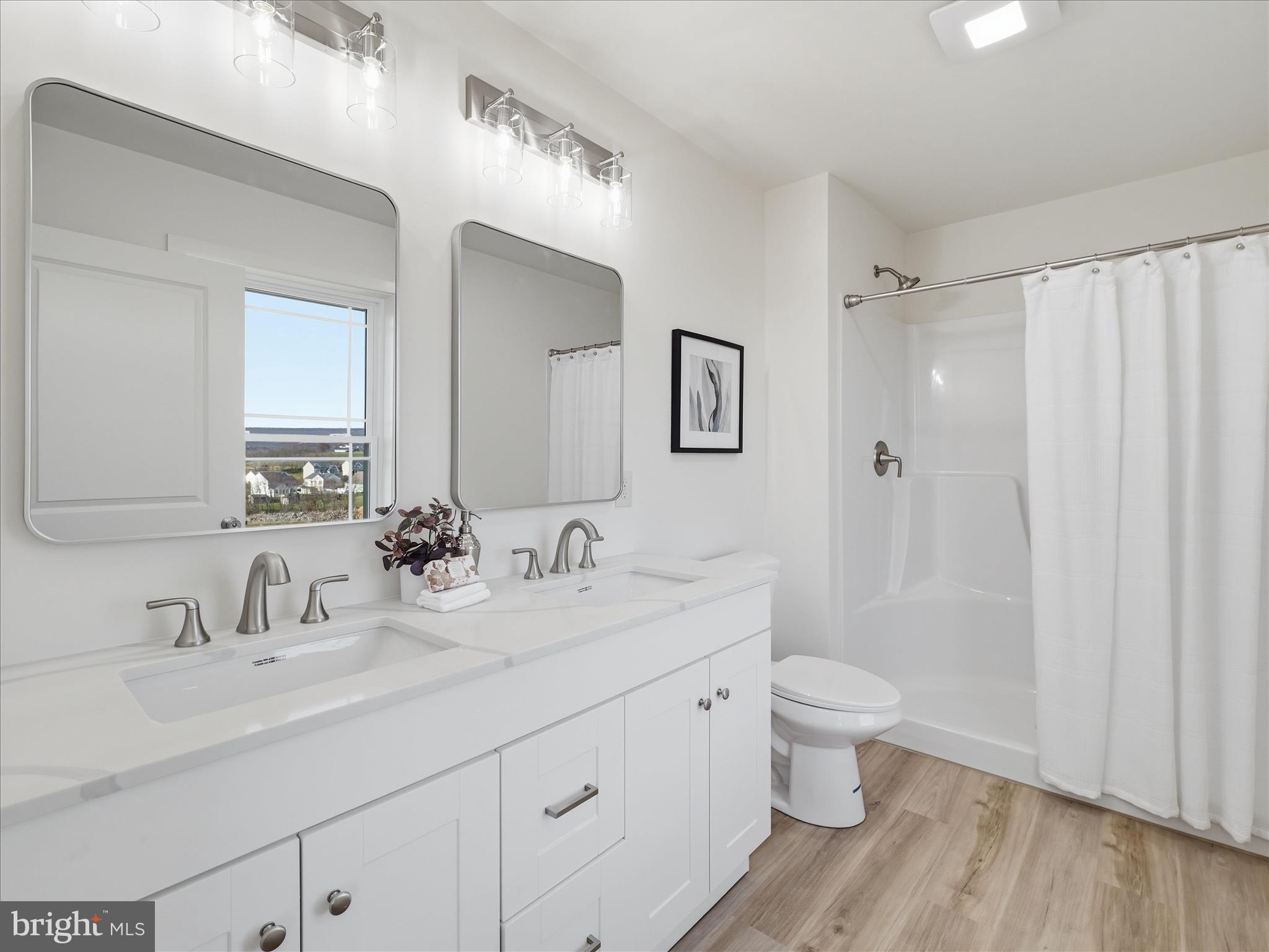 SPRING VALLEY - Residential