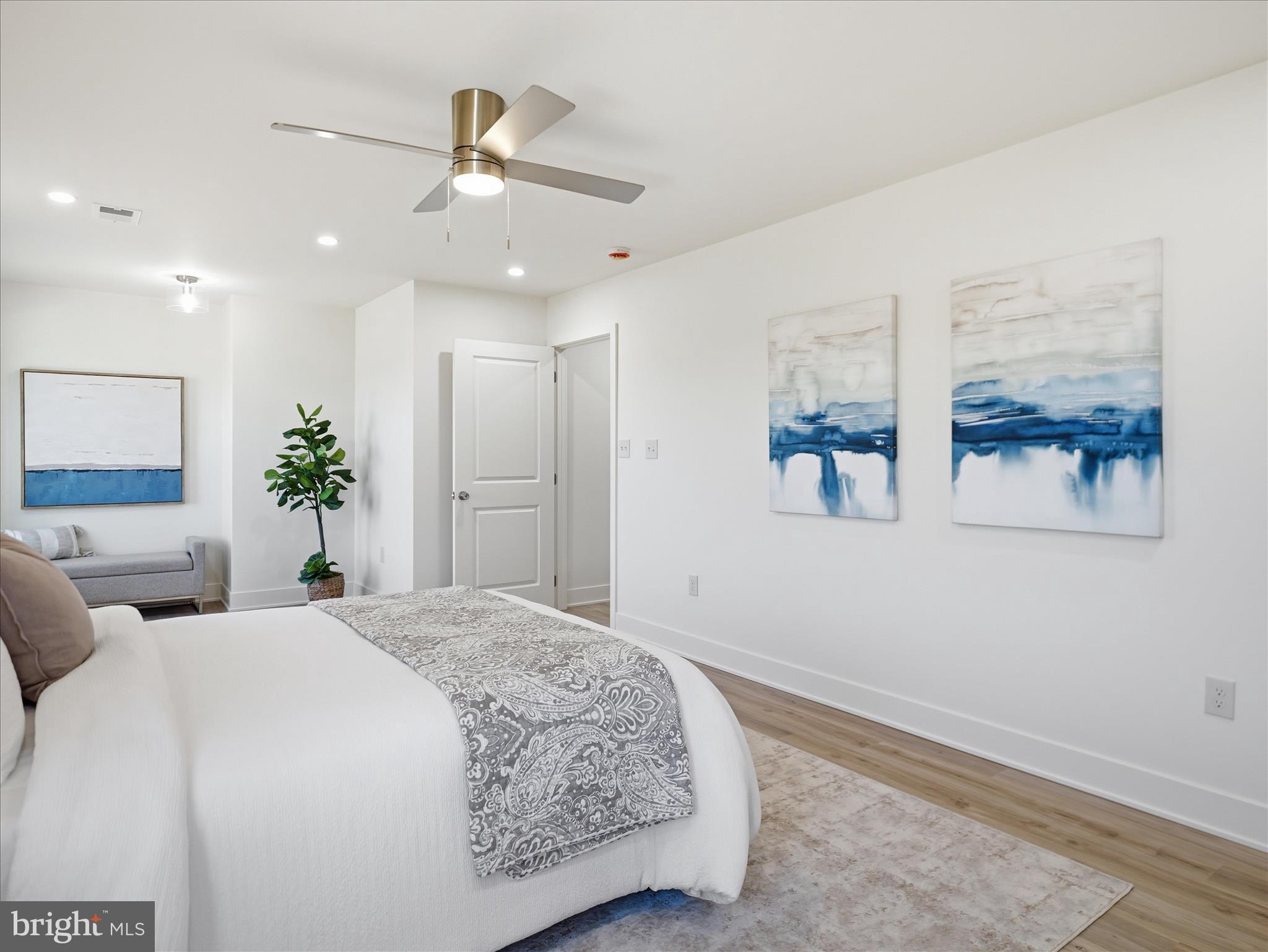 SPRING VALLEY - Residential