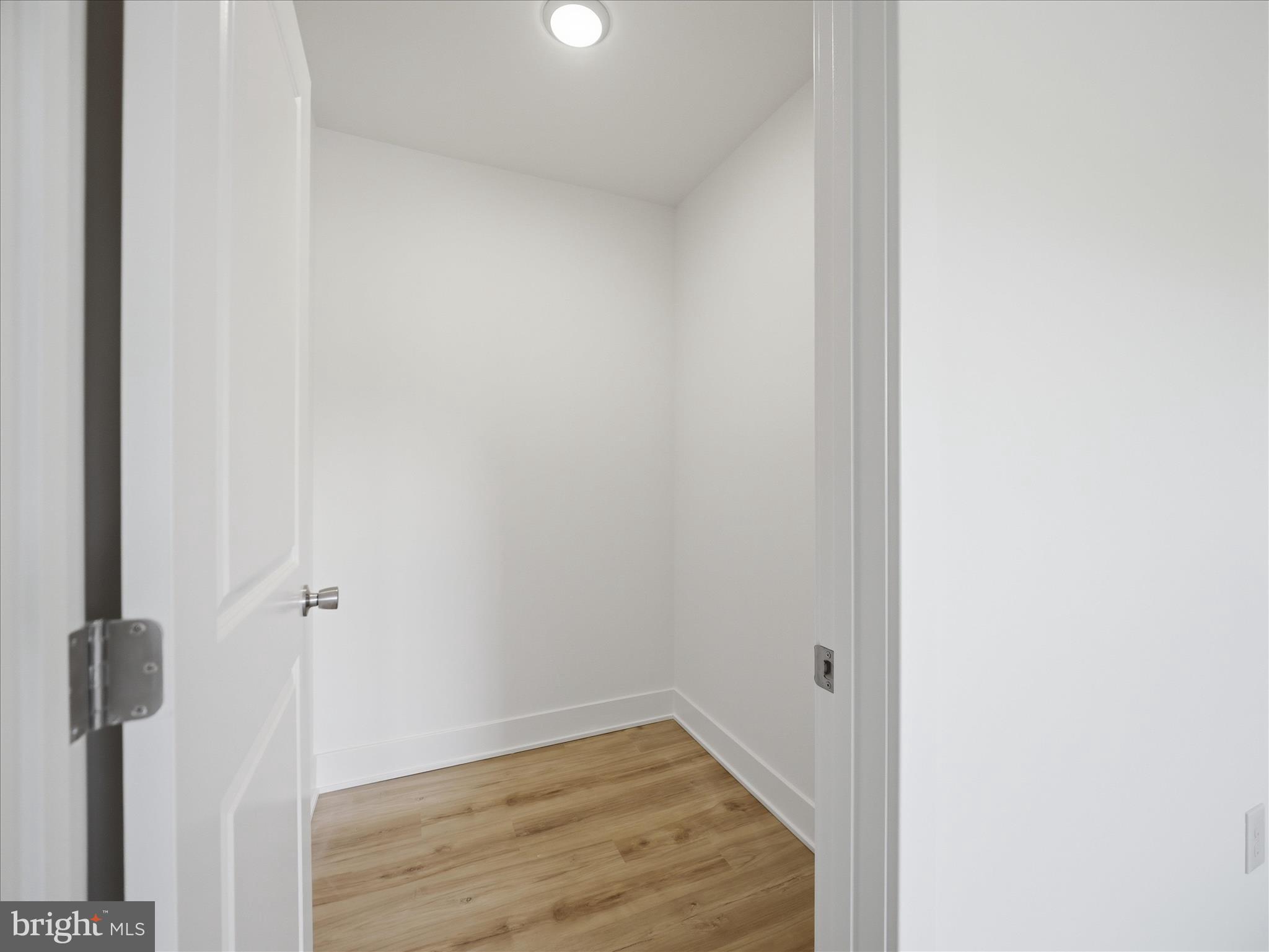 SPRING VALLEY - Residential