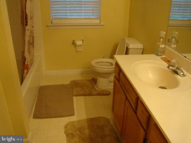 TWELVE OAKS PLAT 2 - Residential