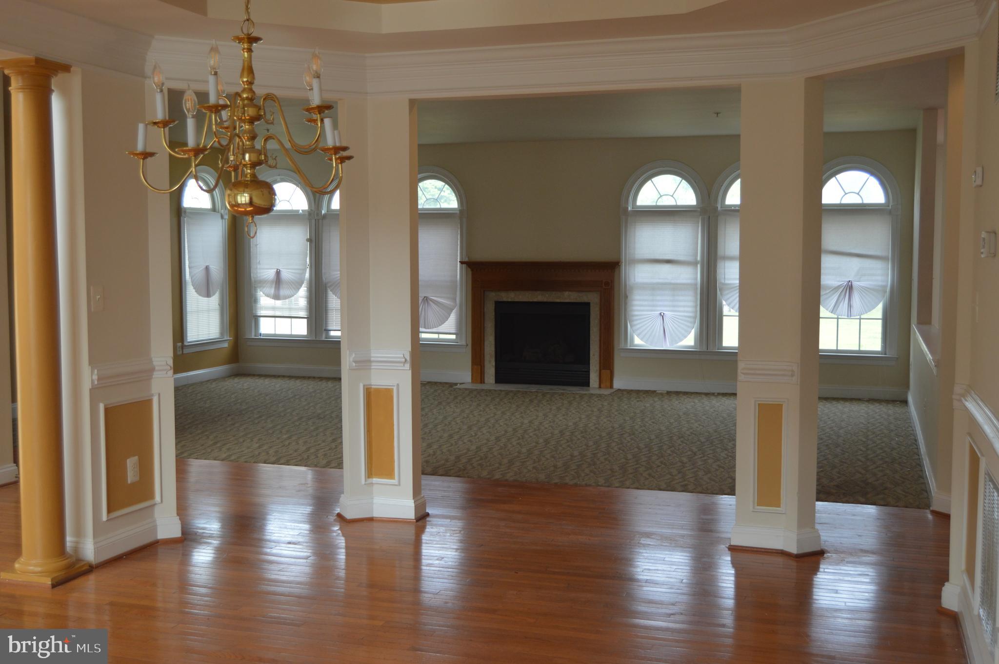 TALL OAKS ESTATES - Residential