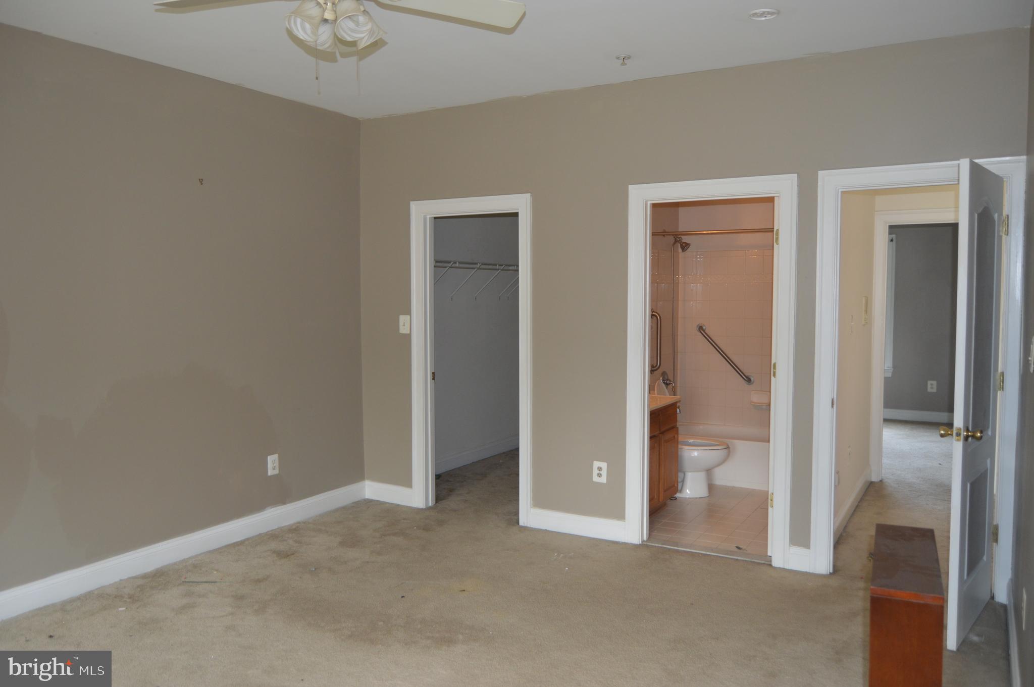 TALL OAKS ESTATES - Residential