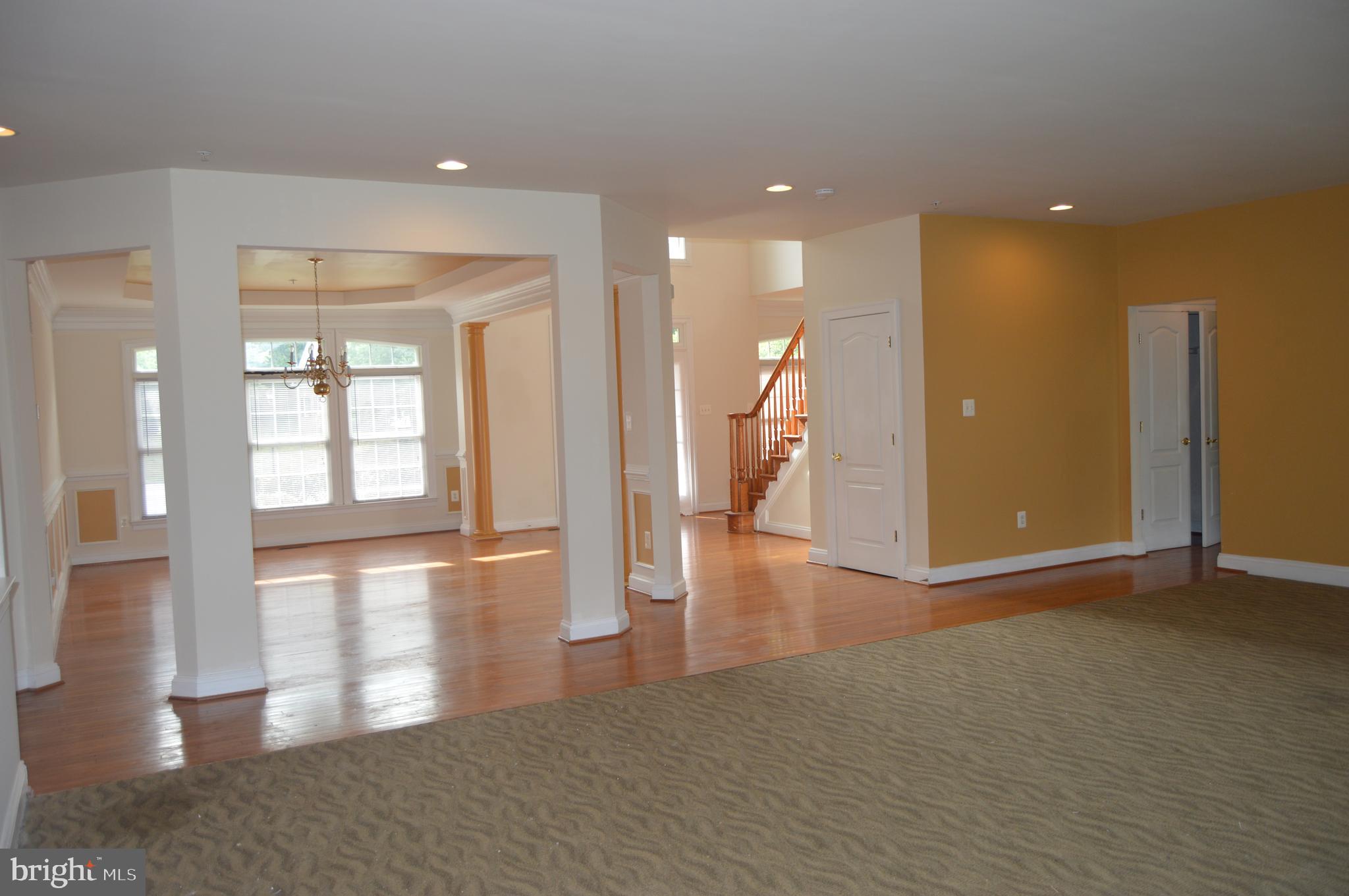 TALL OAKS ESTATES - Residential