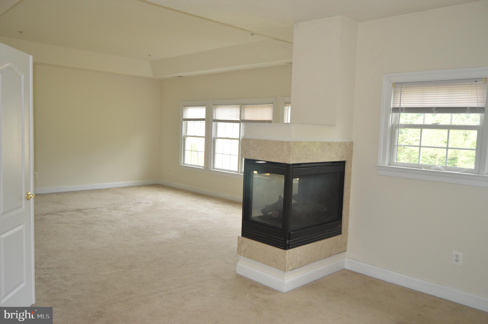 TALL OAKS ESTATES - Residential