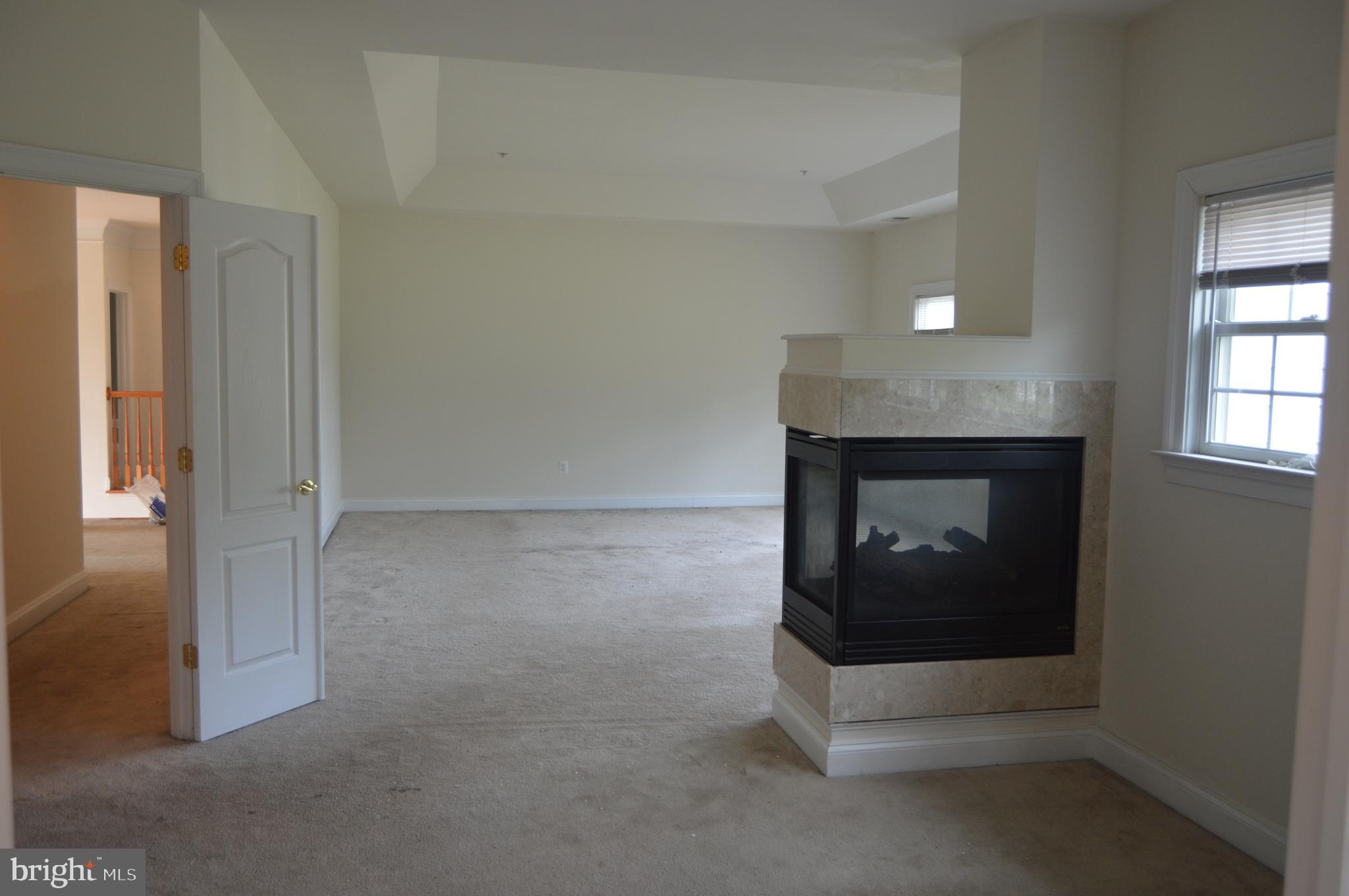 TALL OAKS ESTATES - Residential