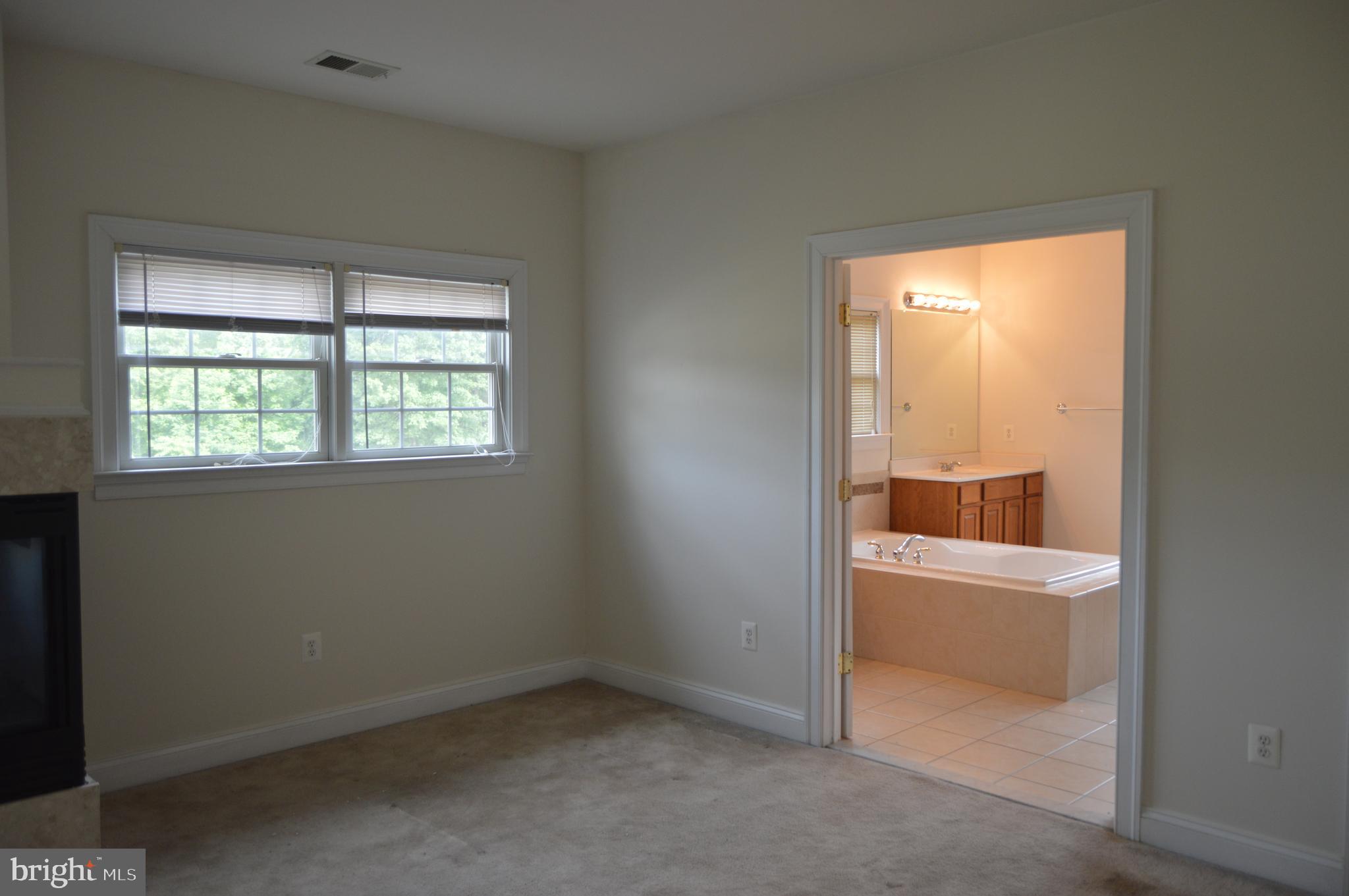 TALL OAKS ESTATES - Residential