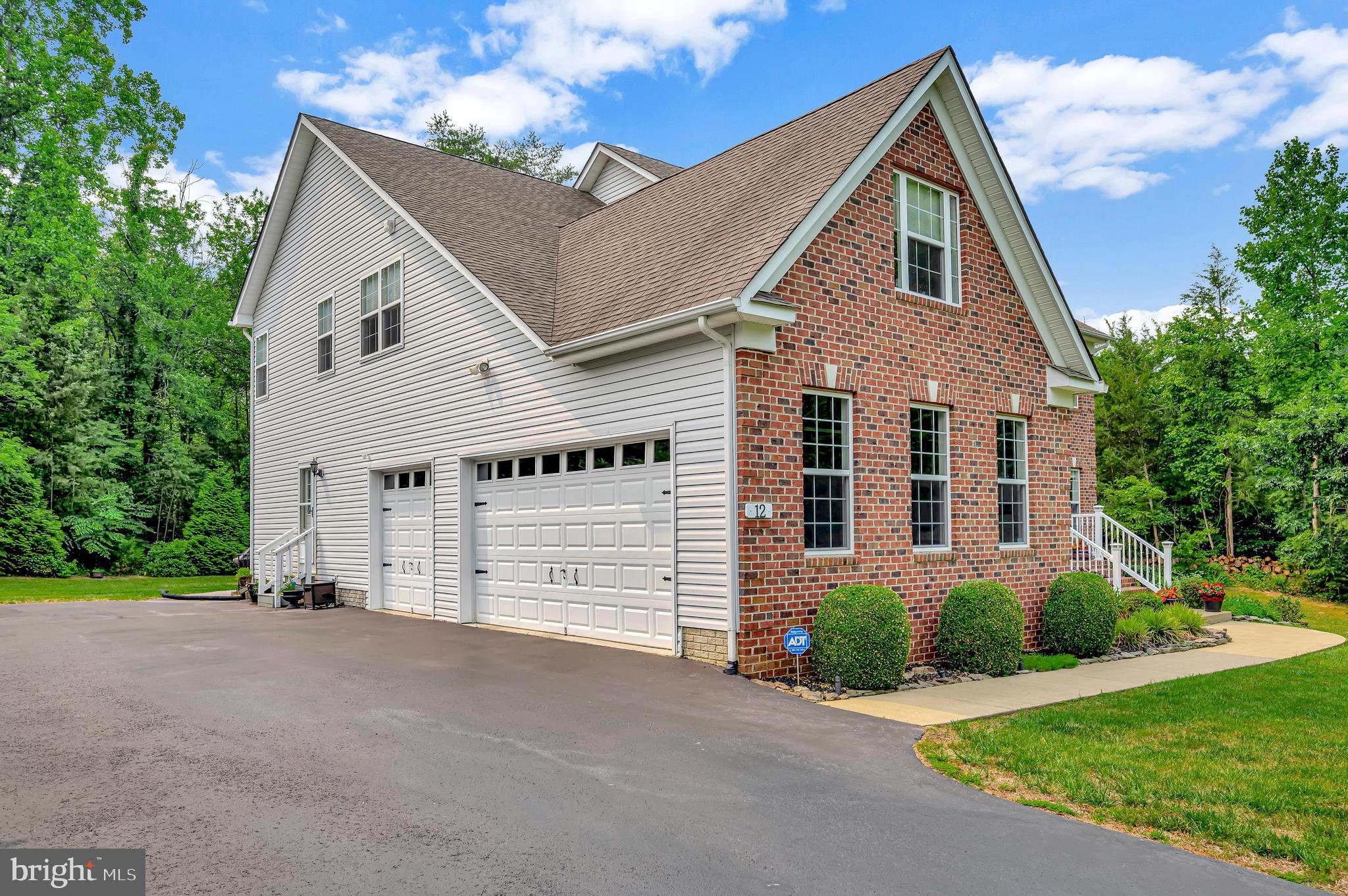 MANSFIELD MANOR - Residential