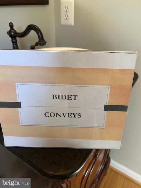 MANSFIELD MANOR - Residential