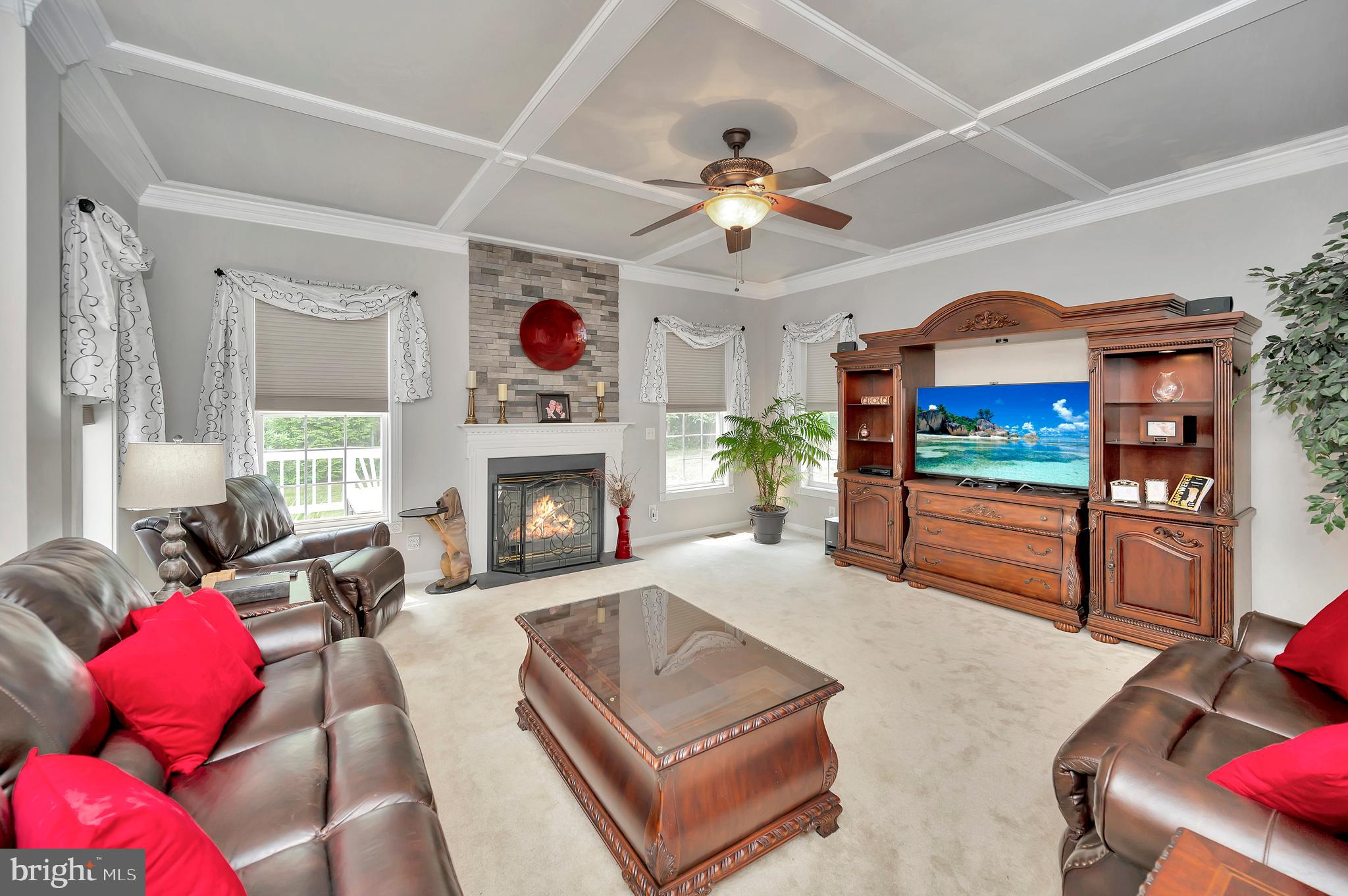 MANSFIELD MANOR - Residential