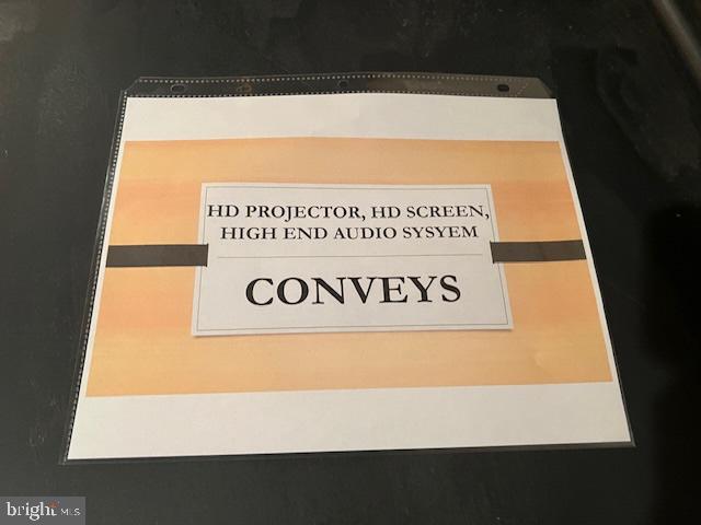 MANSFIELD MANOR - Residential